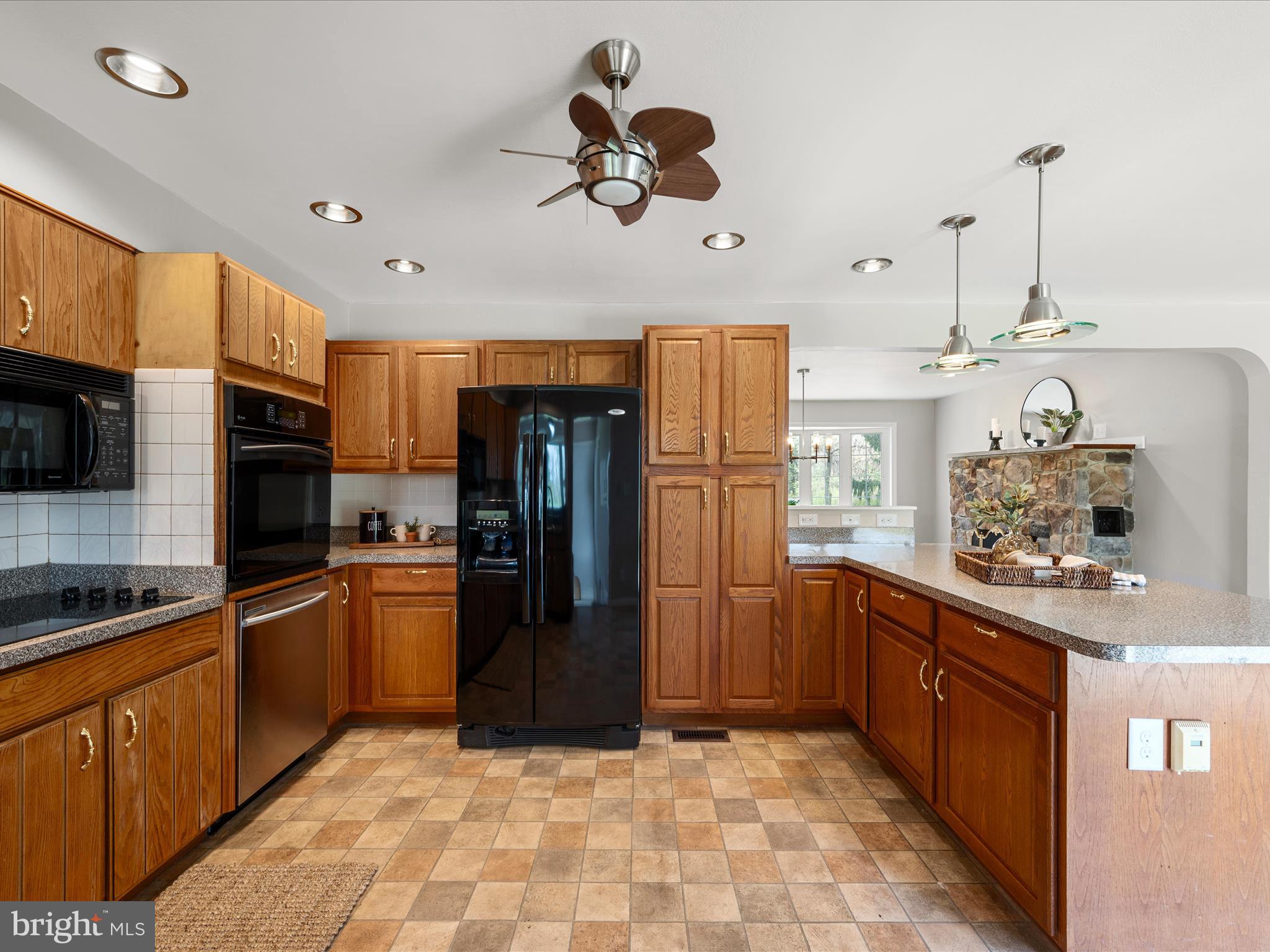 HERMITAGE RIDGE - Residential