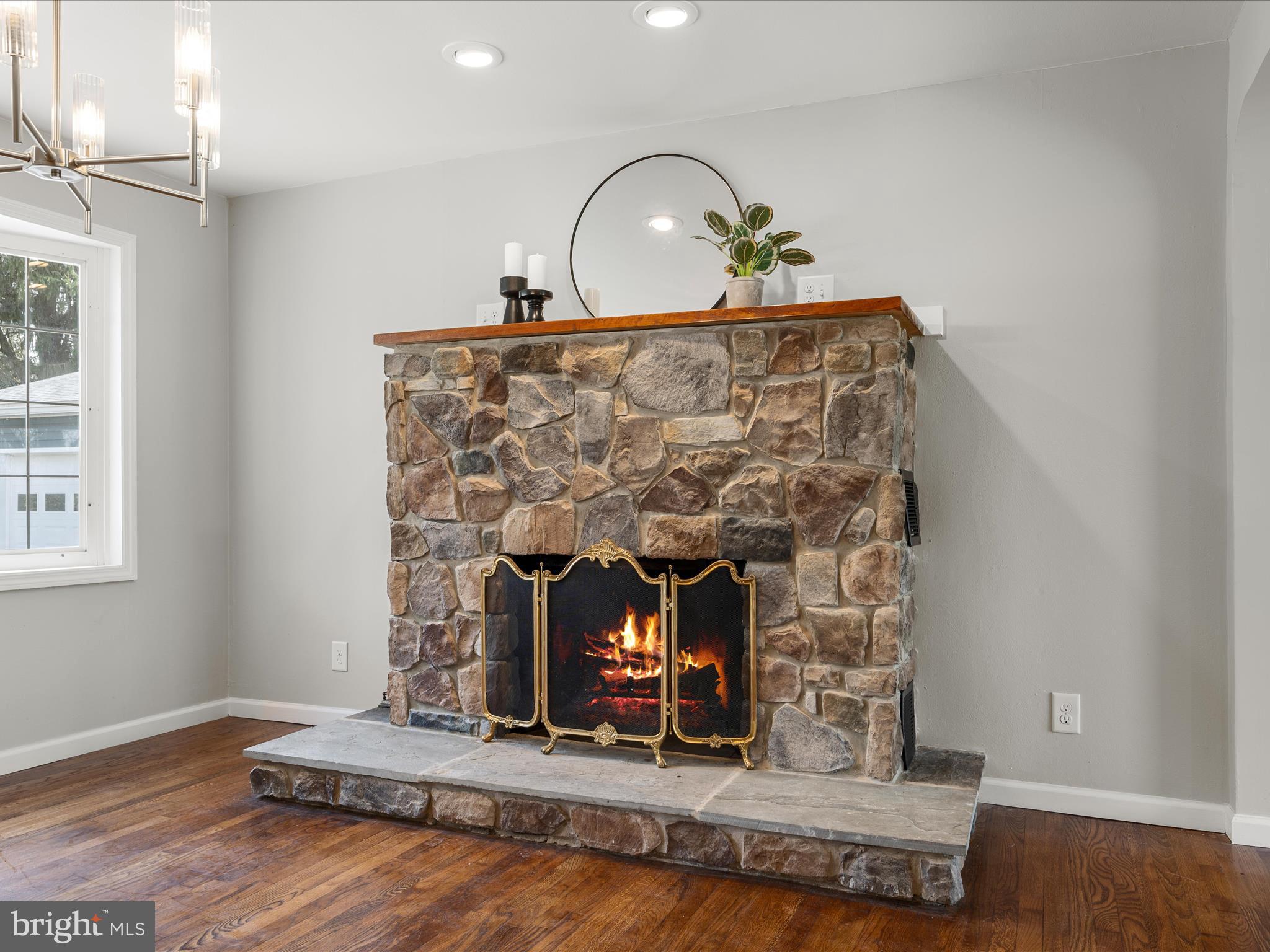 HERMITAGE RIDGE - Residential