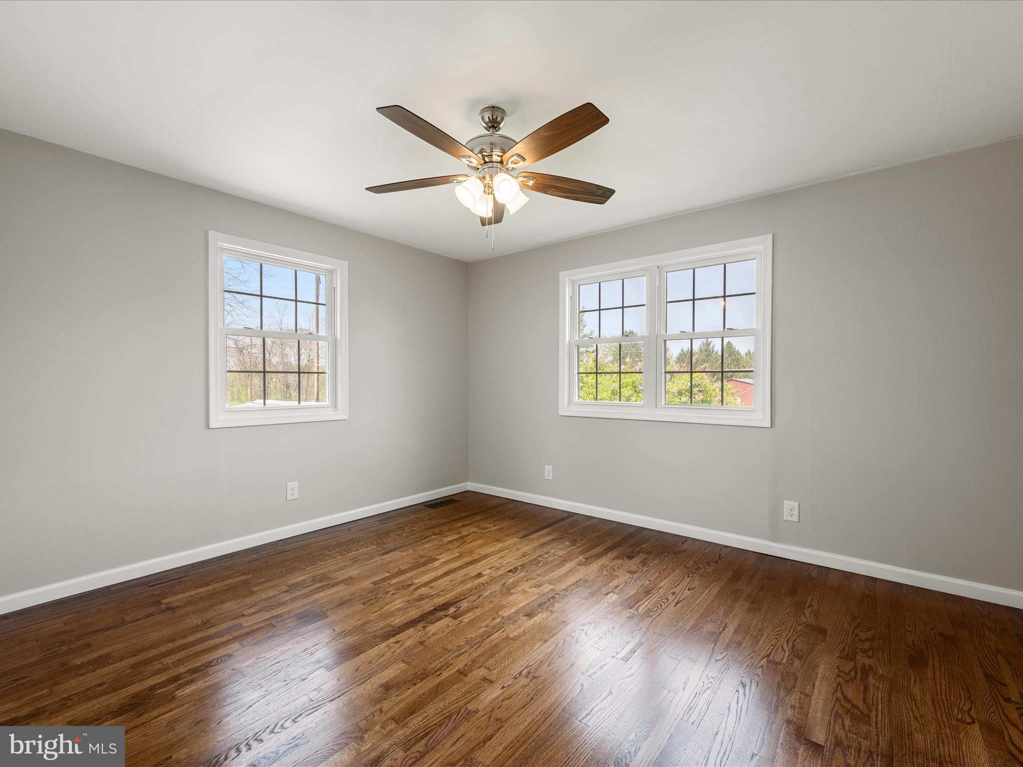 HERMITAGE RIDGE - Residential