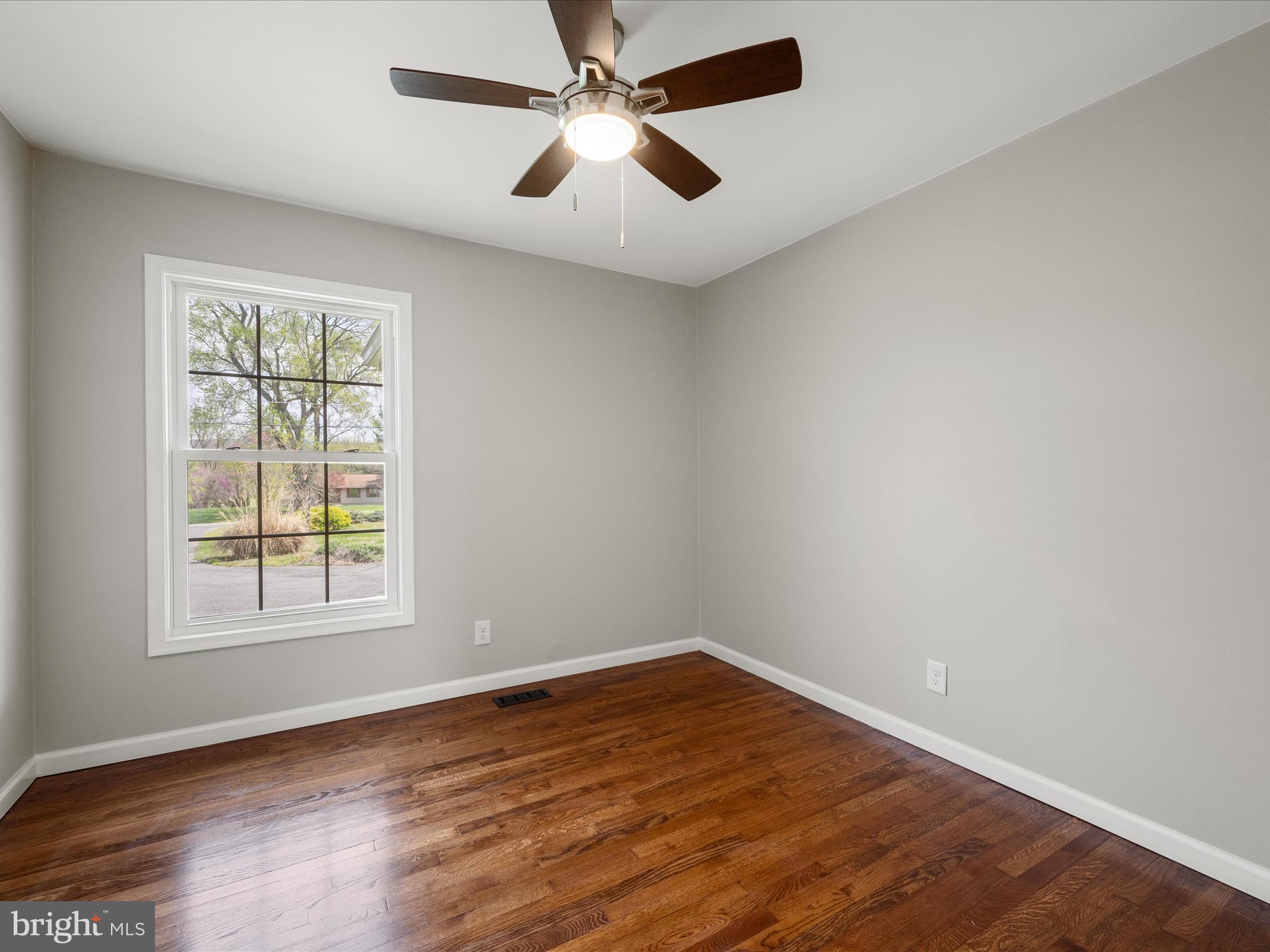 HERMITAGE RIDGE - Residential