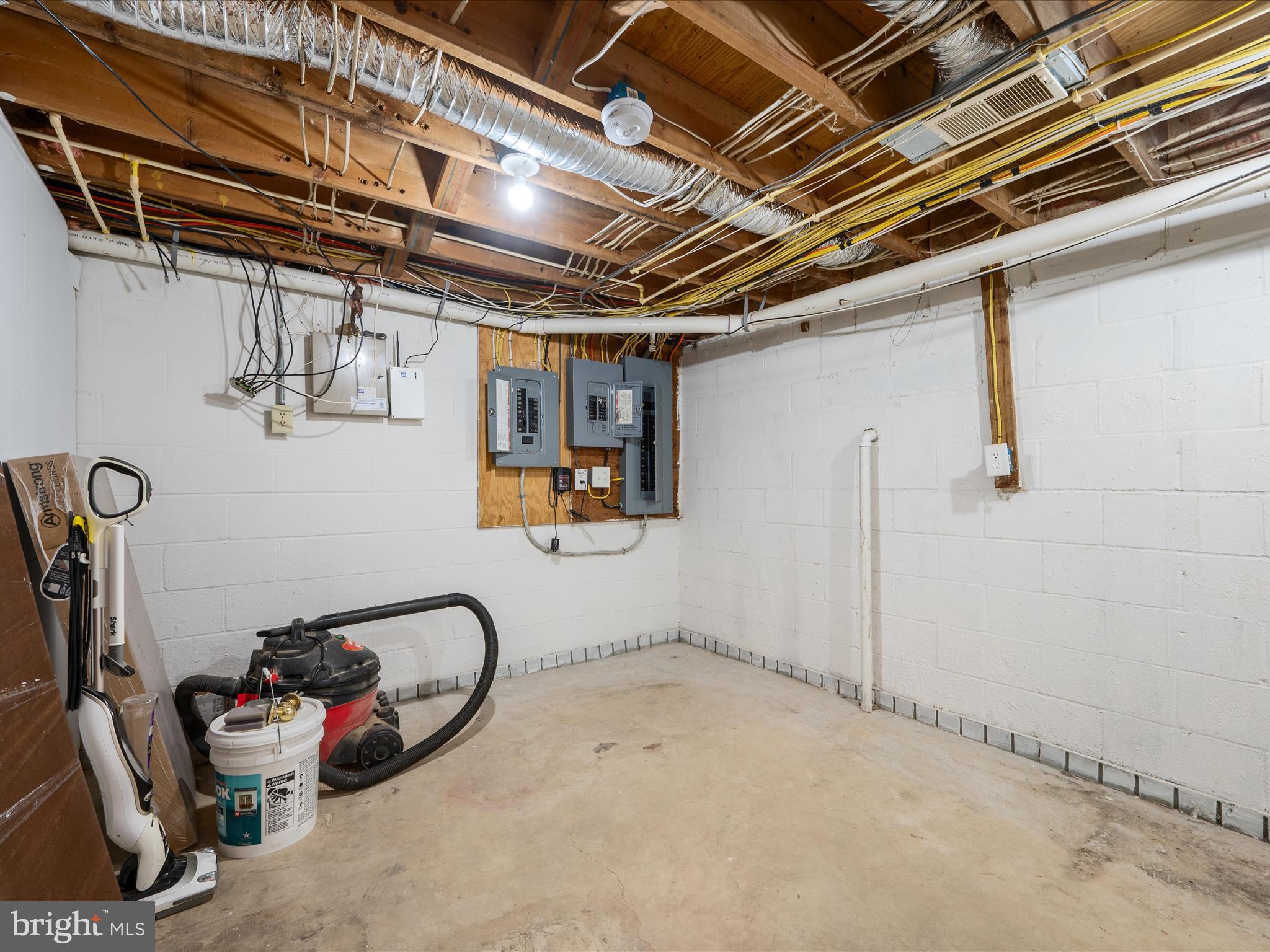 HERMITAGE RIDGE - Residential