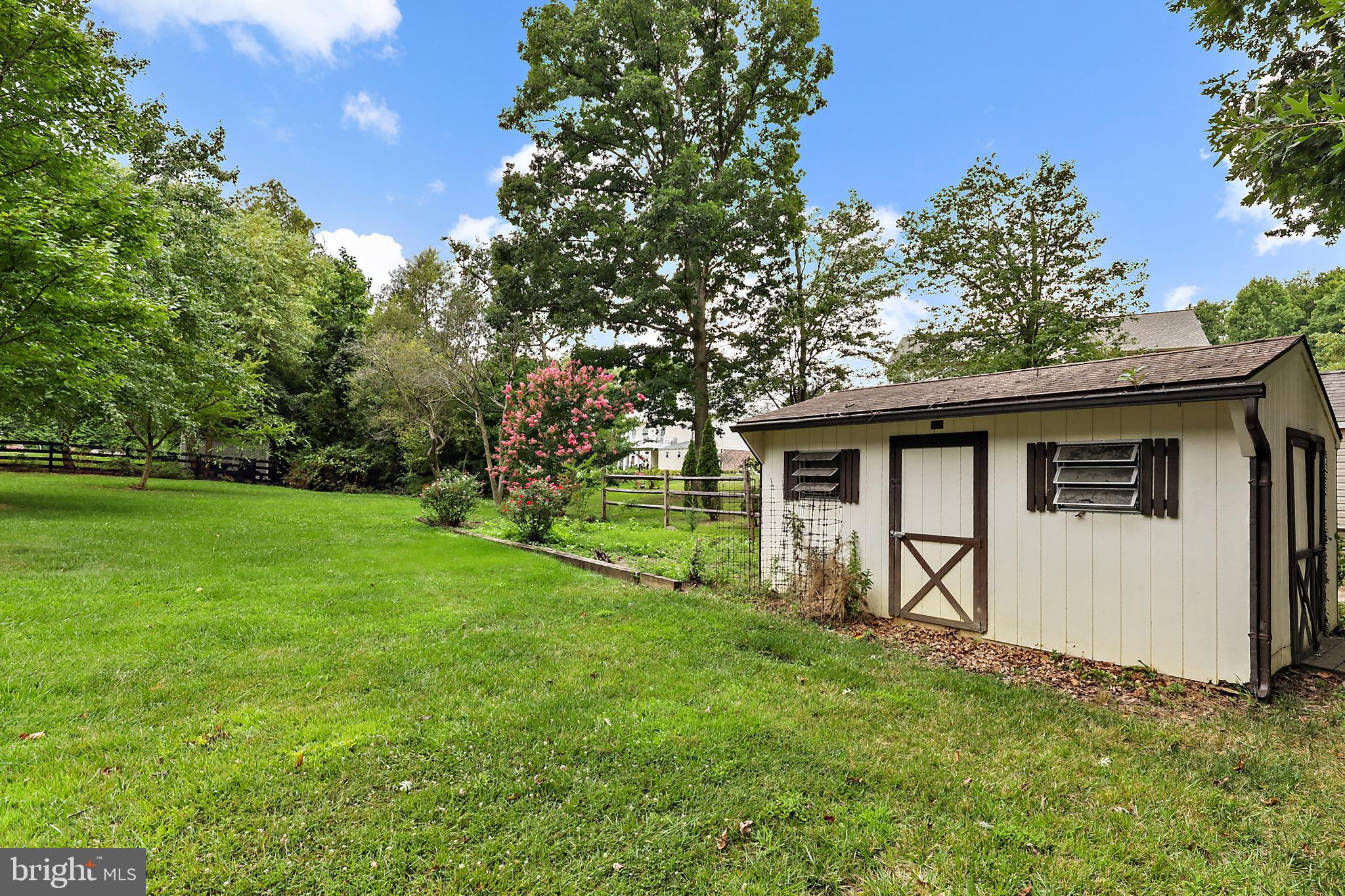 WOODCREST - Residential