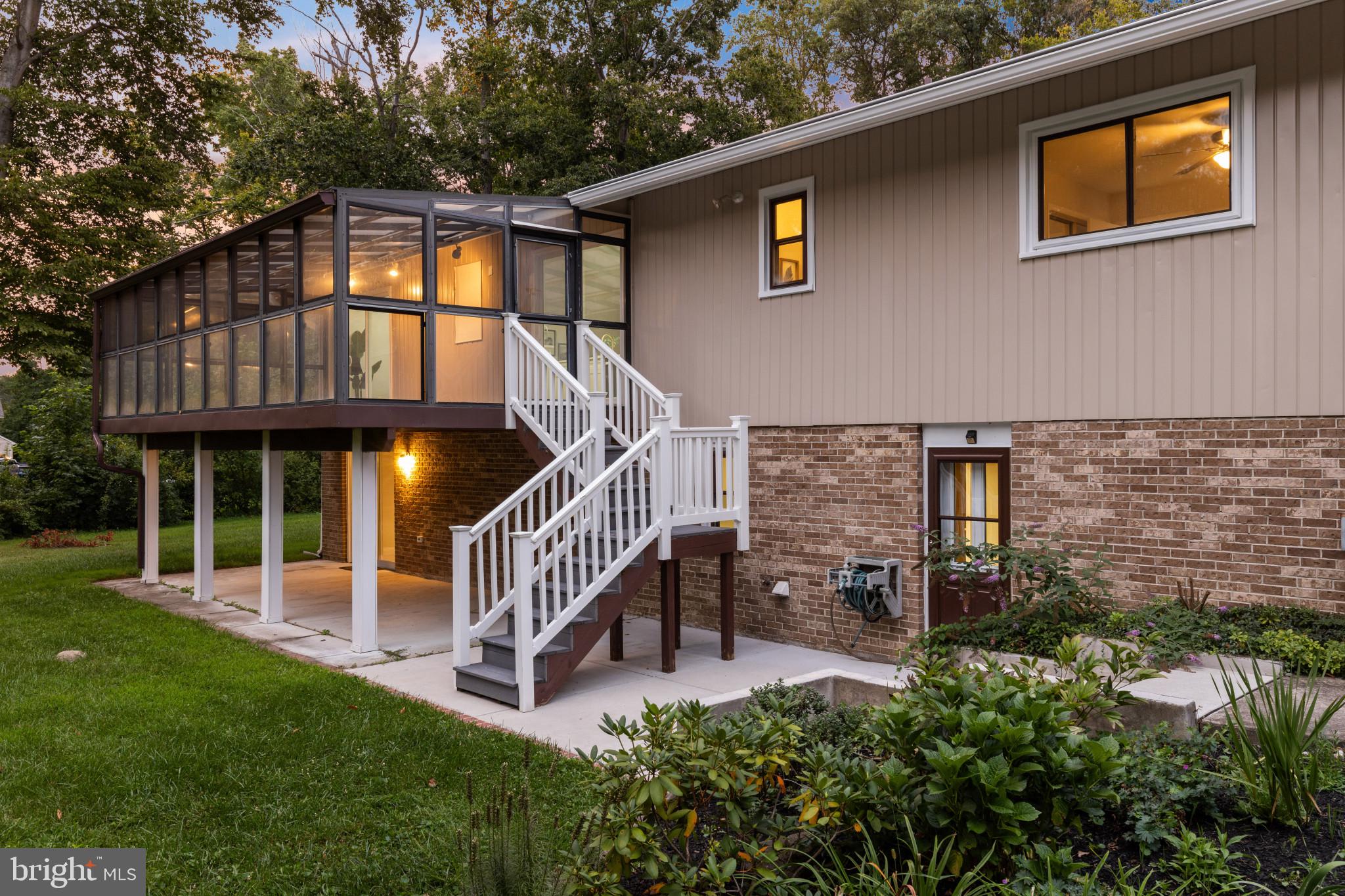 WOODCREST - Residential