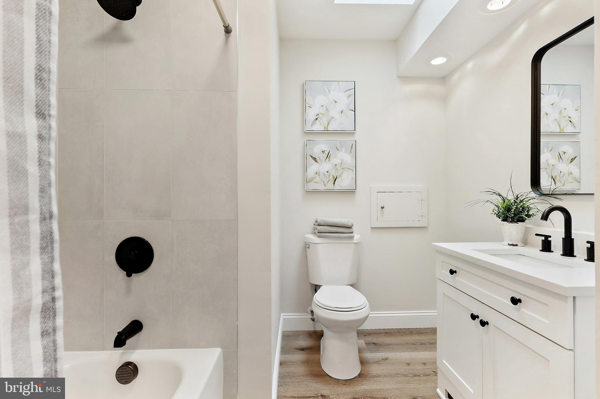 WOODCREST - Residential