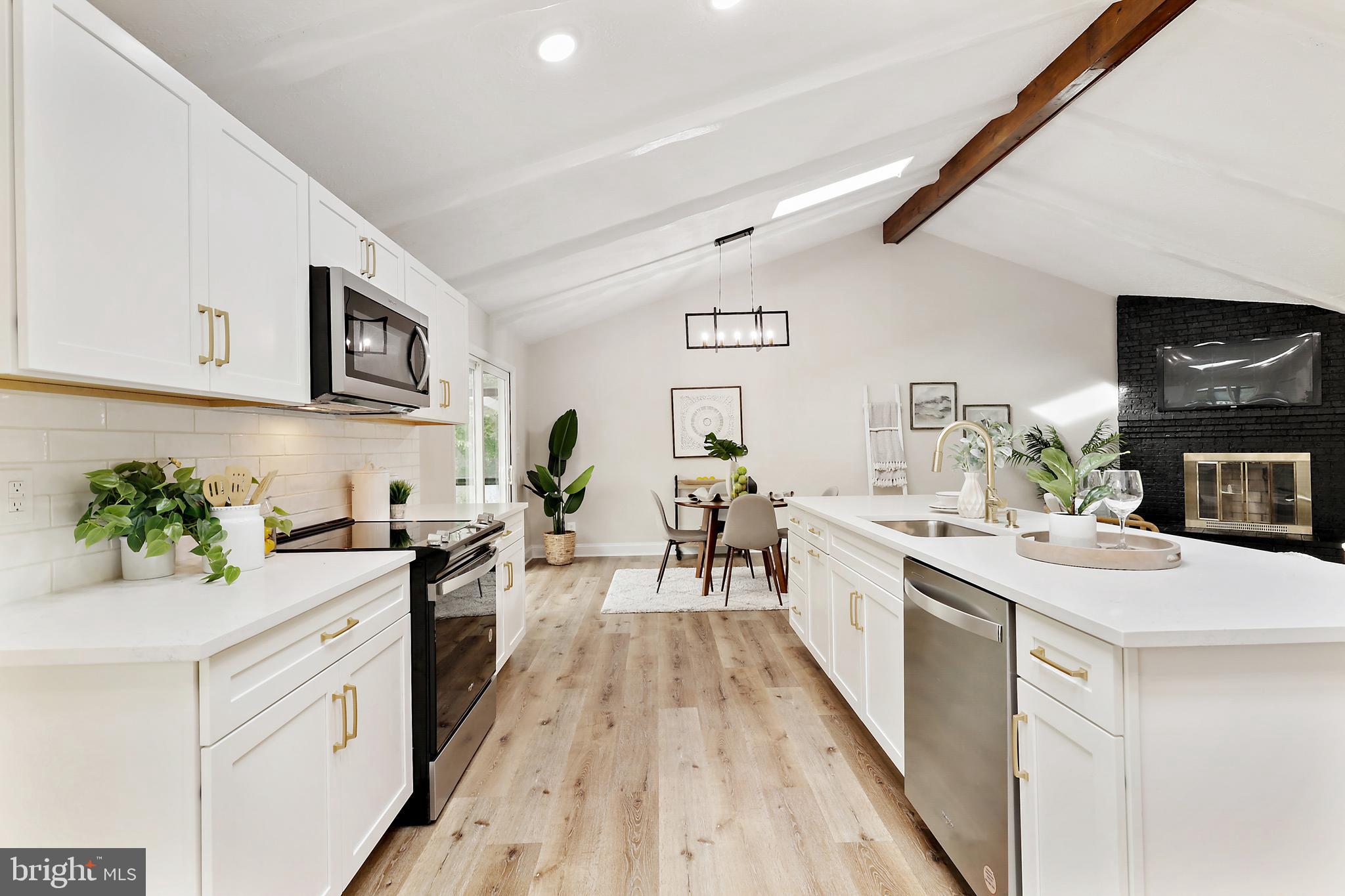 WOODCREST - Residential