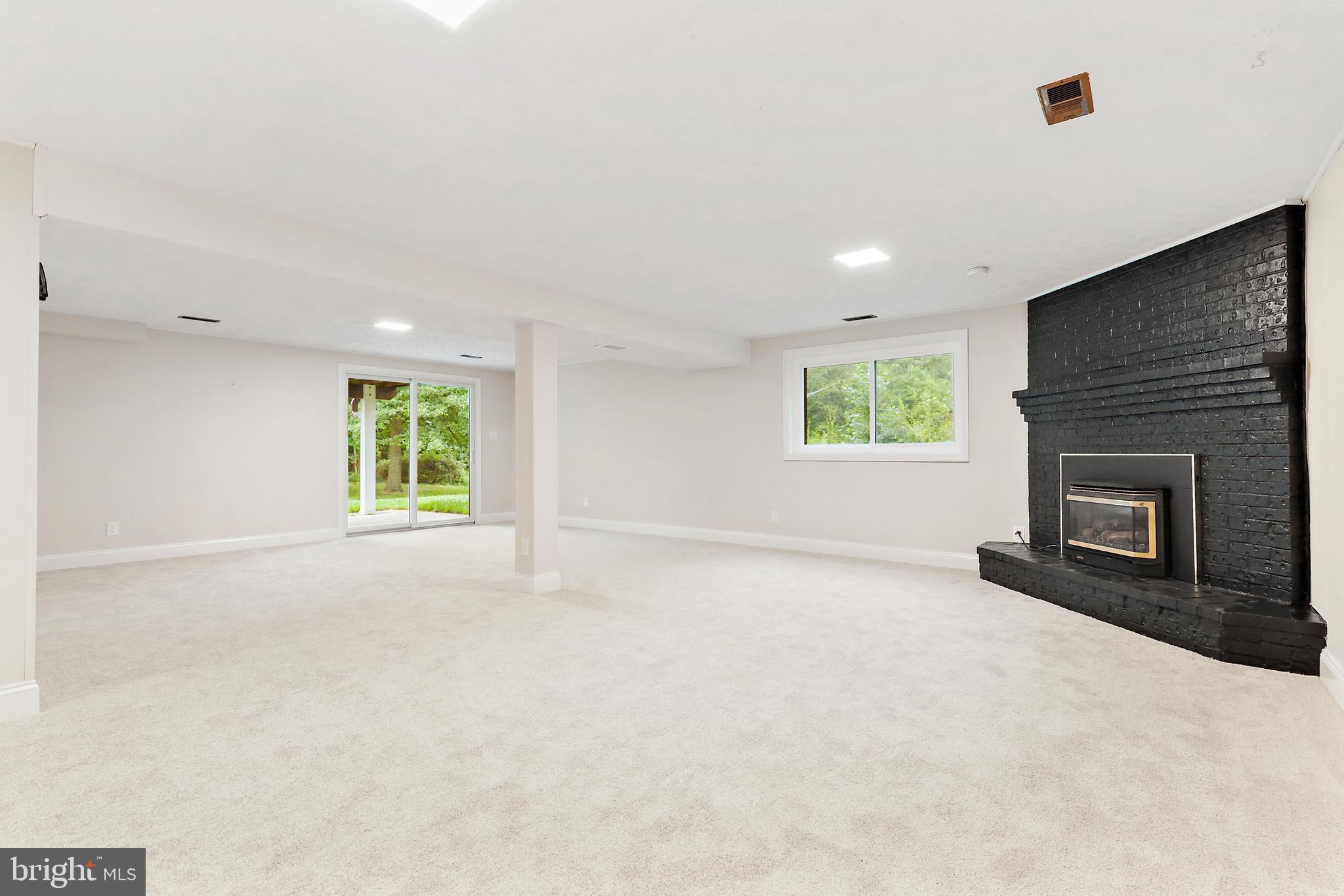 WOODCREST - Residential