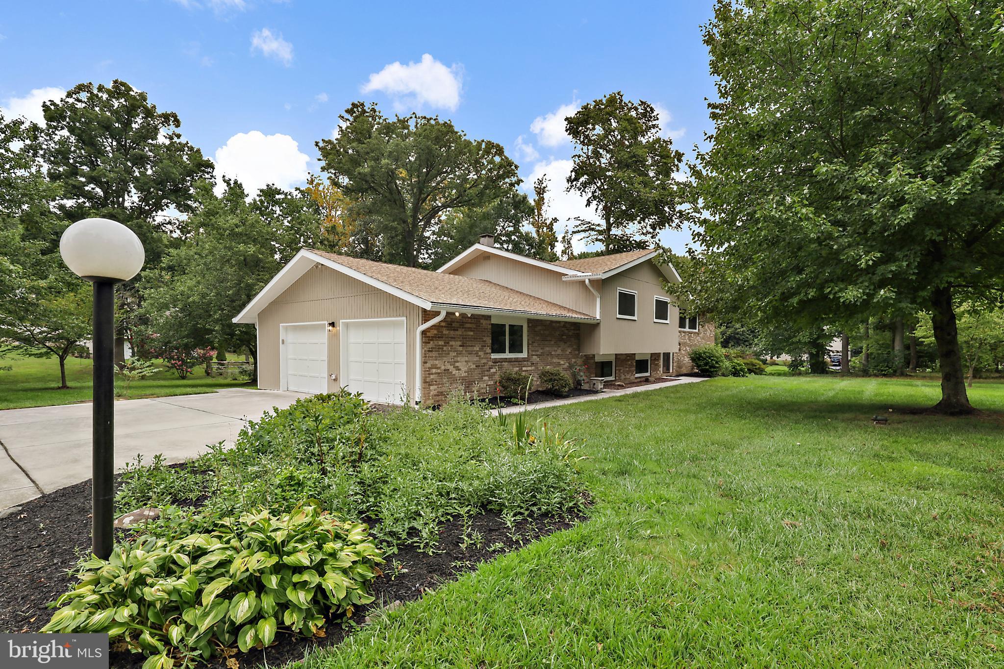 WOODCREST - Residential