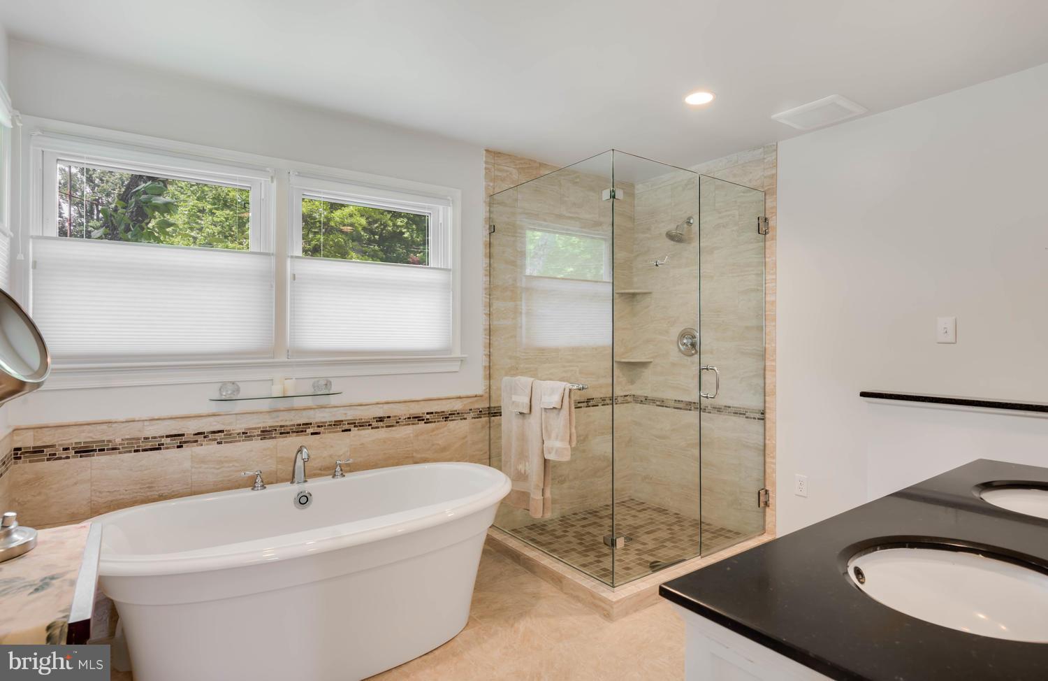 ANNAPOLIS ROADS - Residential