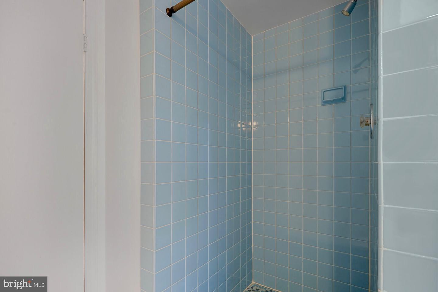 VALE SPRING WOODS - Residential