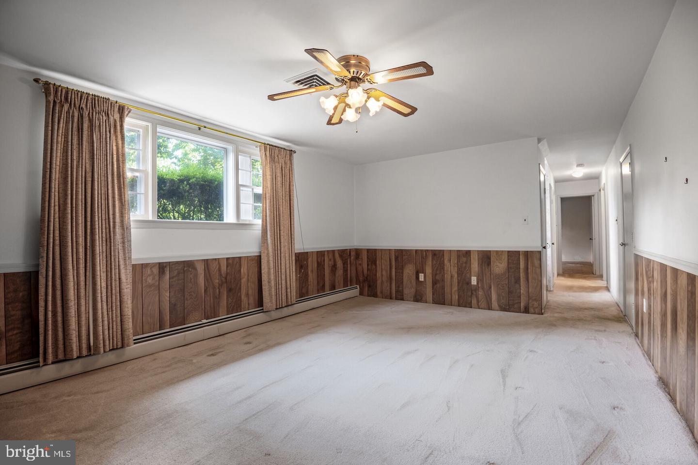 VALE SPRING WOODS - Residential