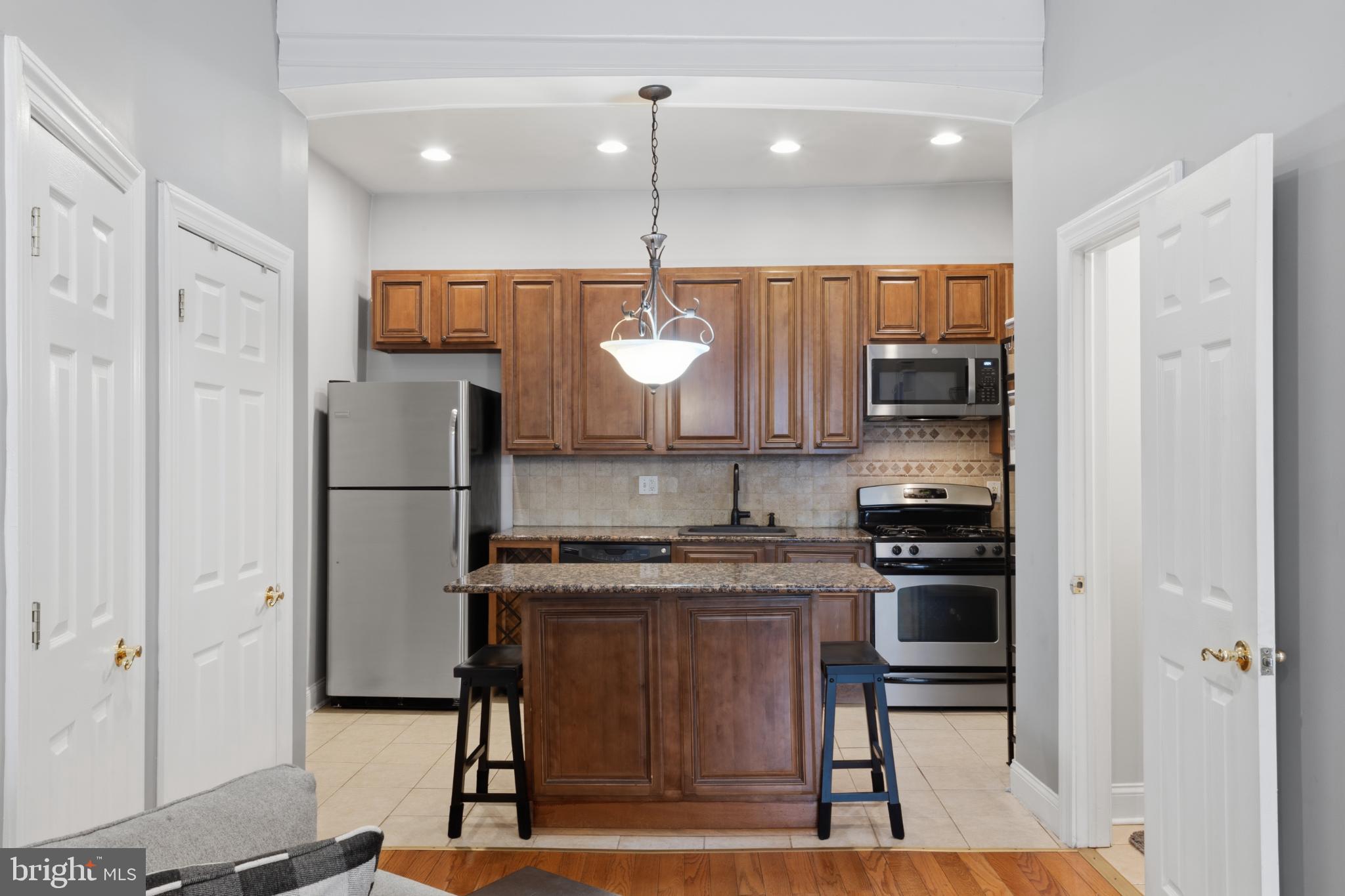 PHILADELPHIA - Residential