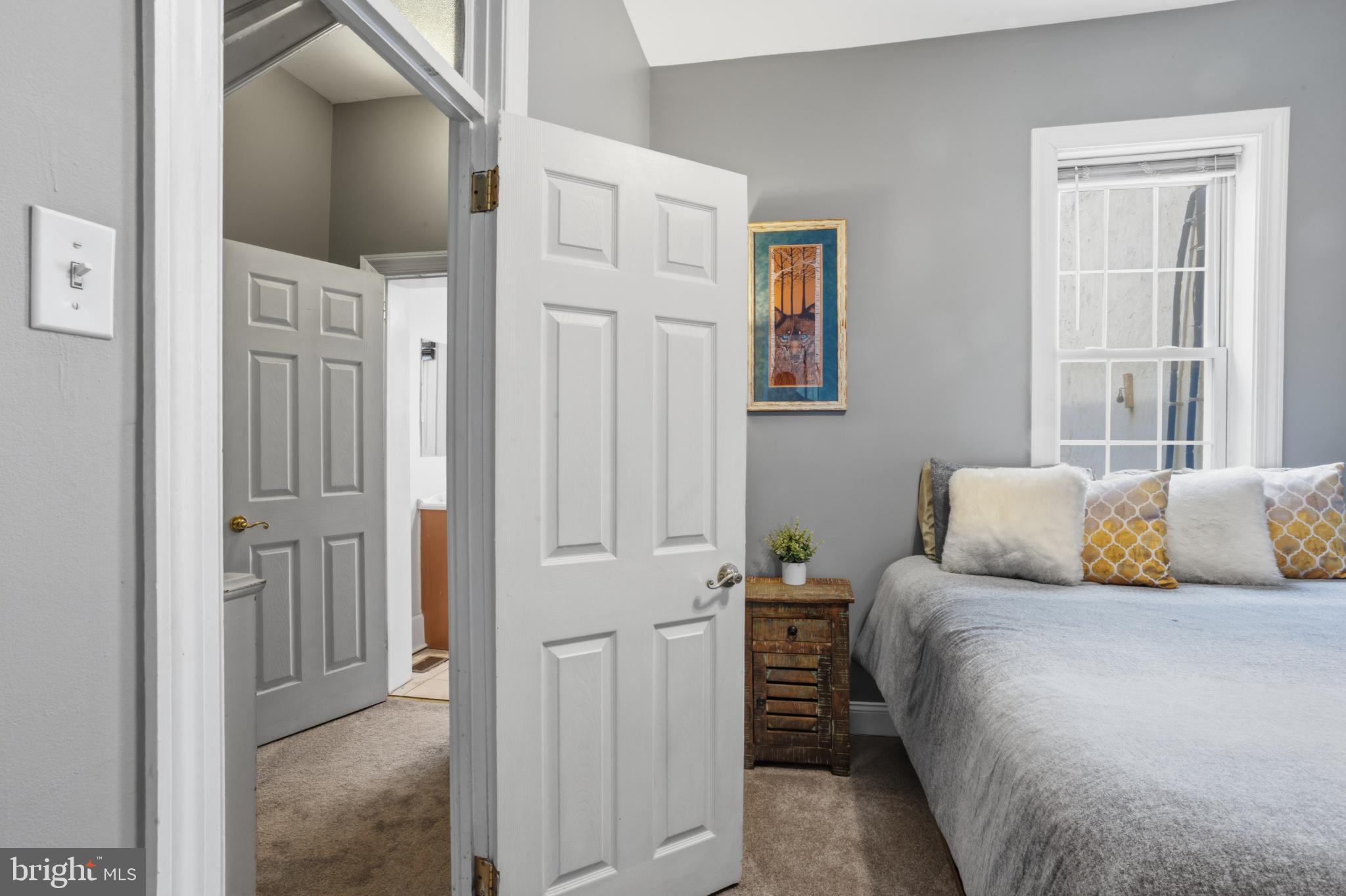 PHILADELPHIA - Residential