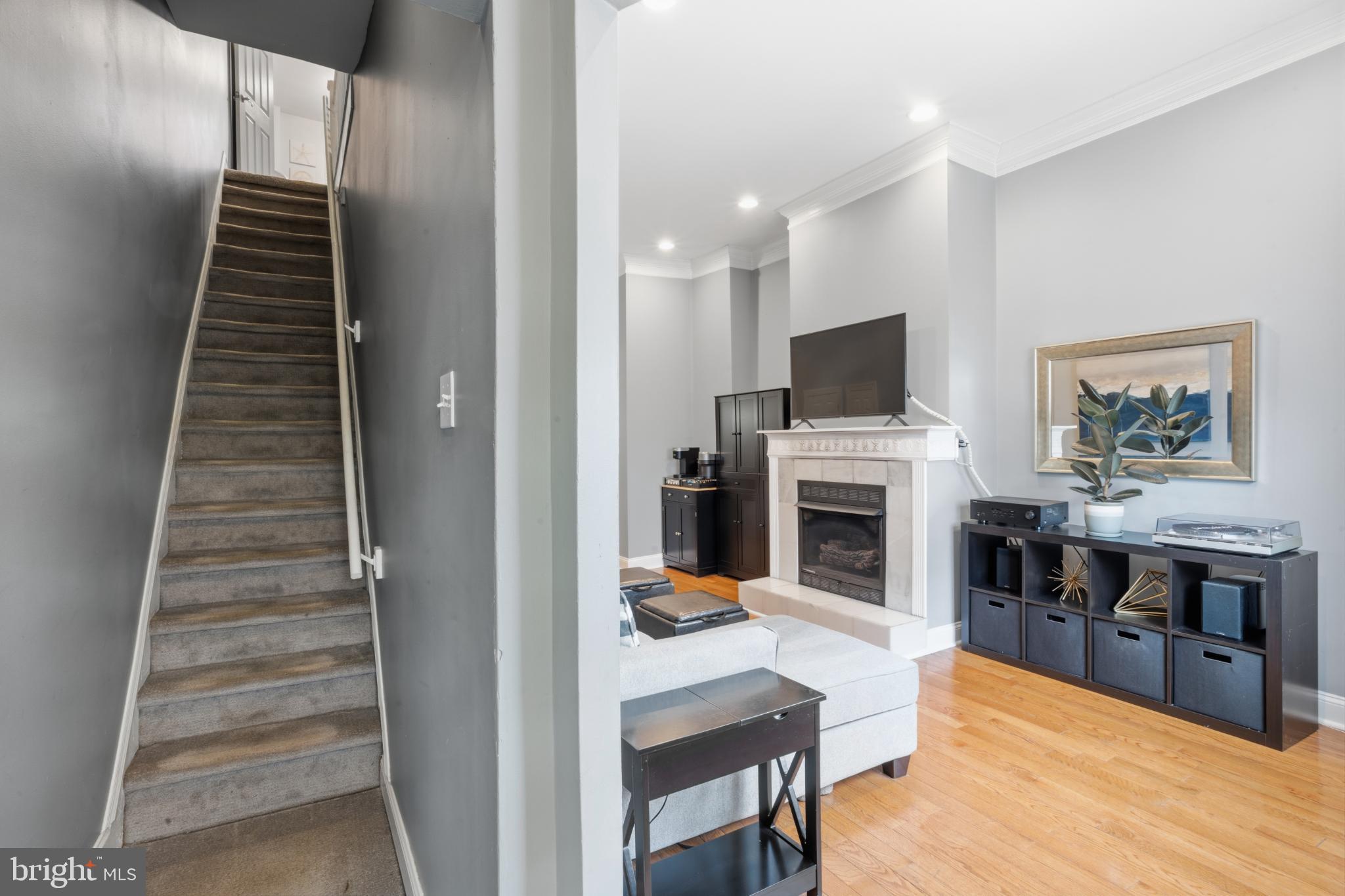 PHILADELPHIA - Residential