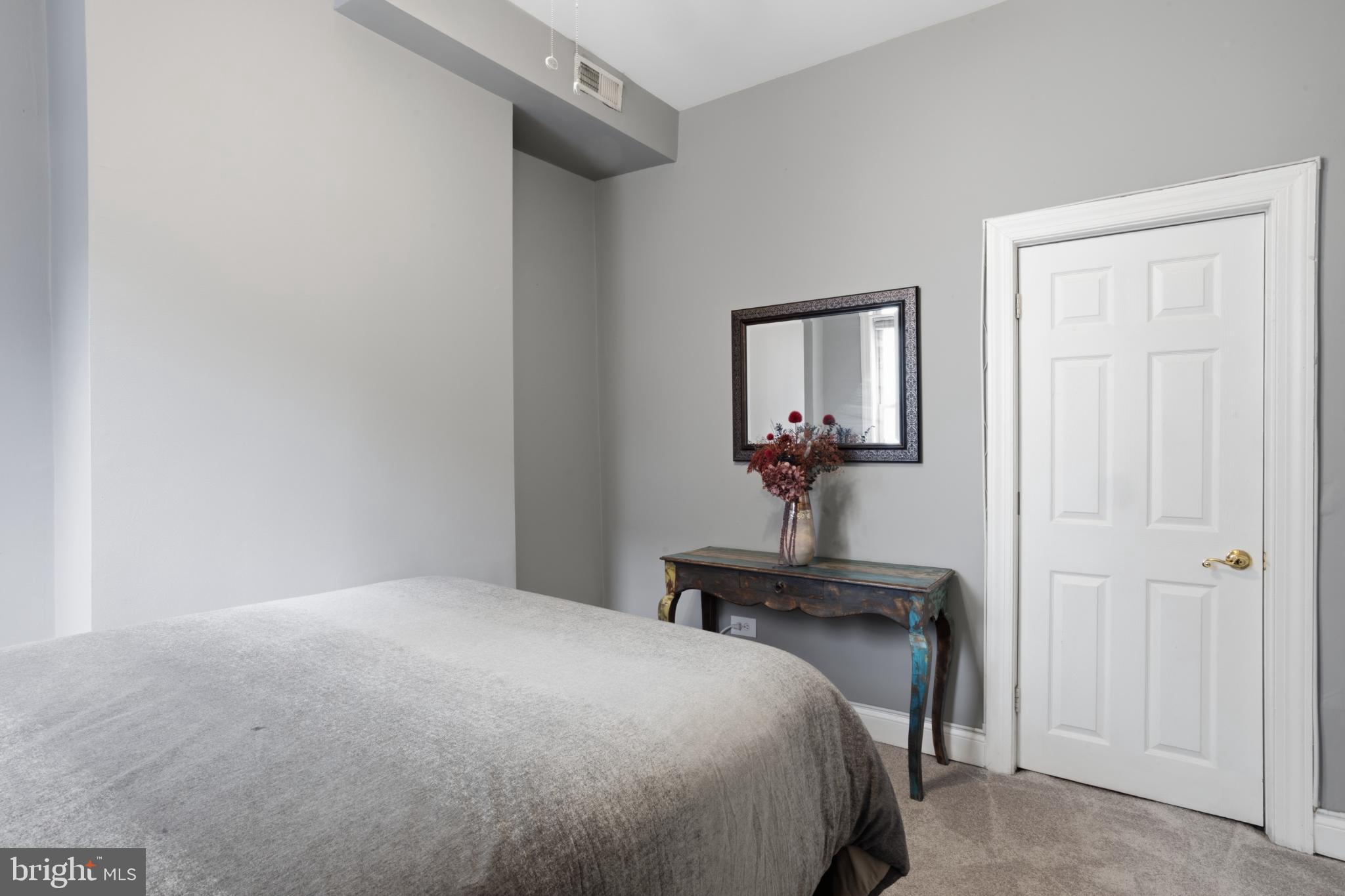 PHILADELPHIA - Residential