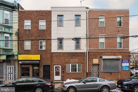 902 S 8TH STREET PHILADELPHIA PA 19147