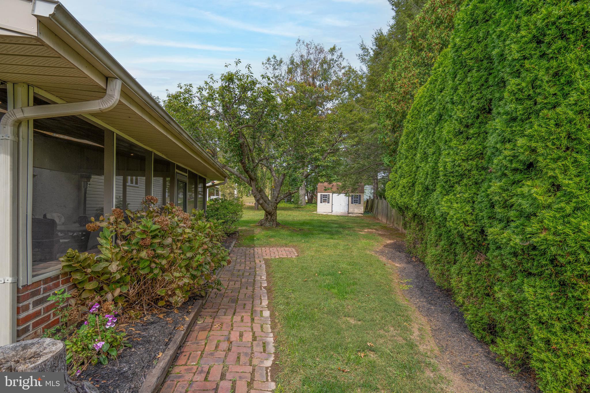 WASHINGTON VIL - Residential