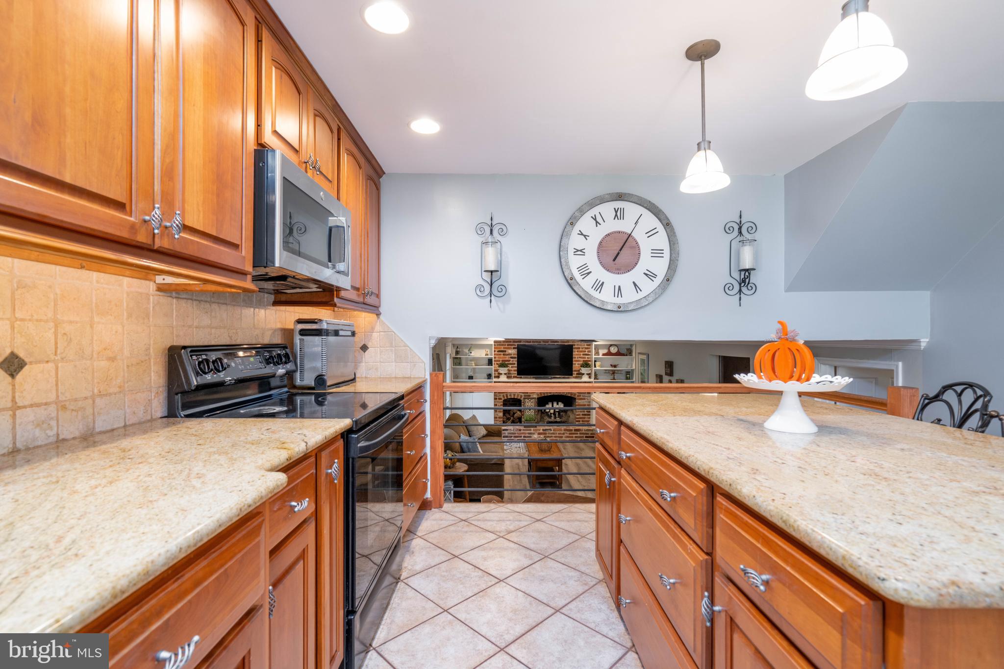 WASHINGTON VIL - Residential