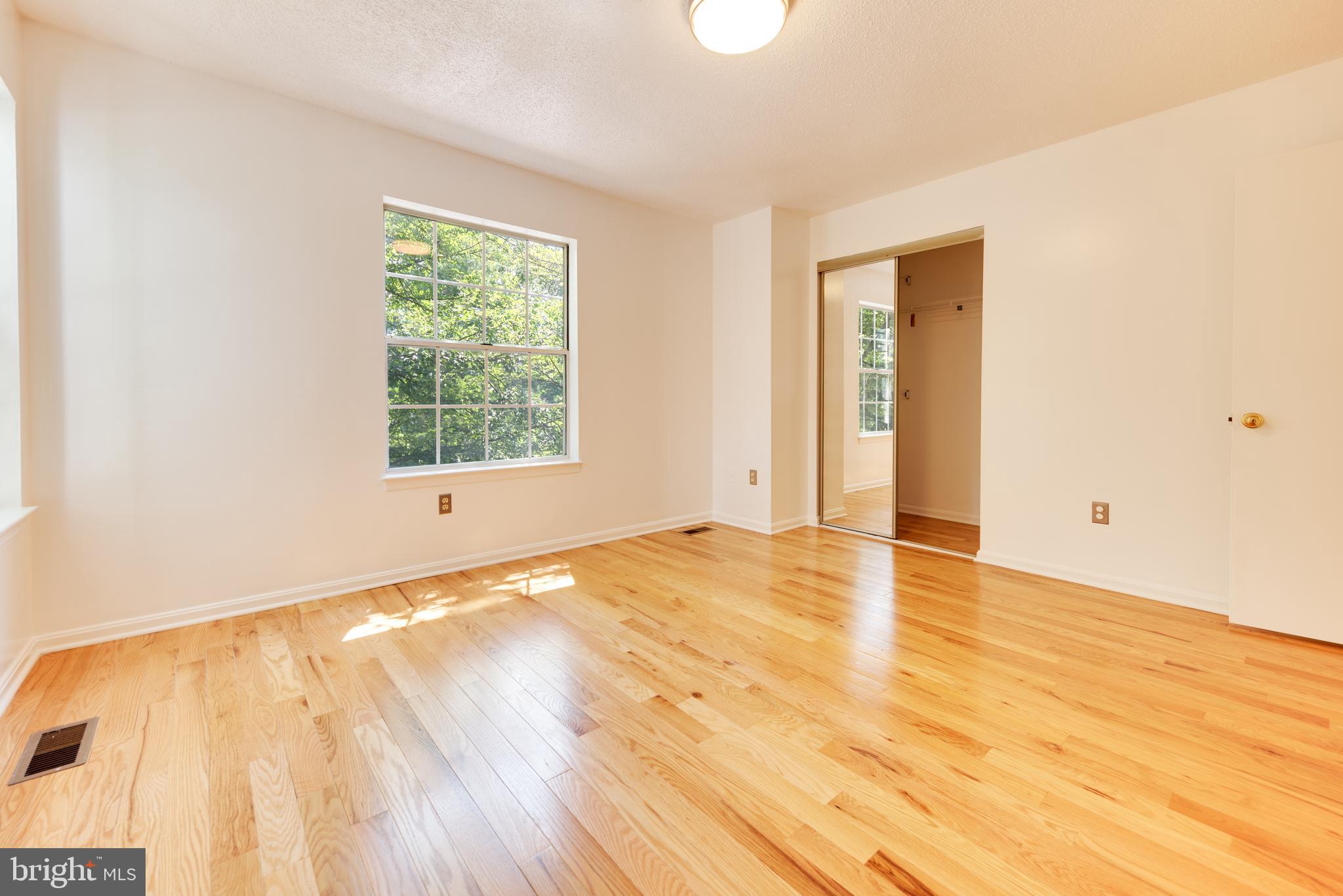 DORSEY HALL - Residential