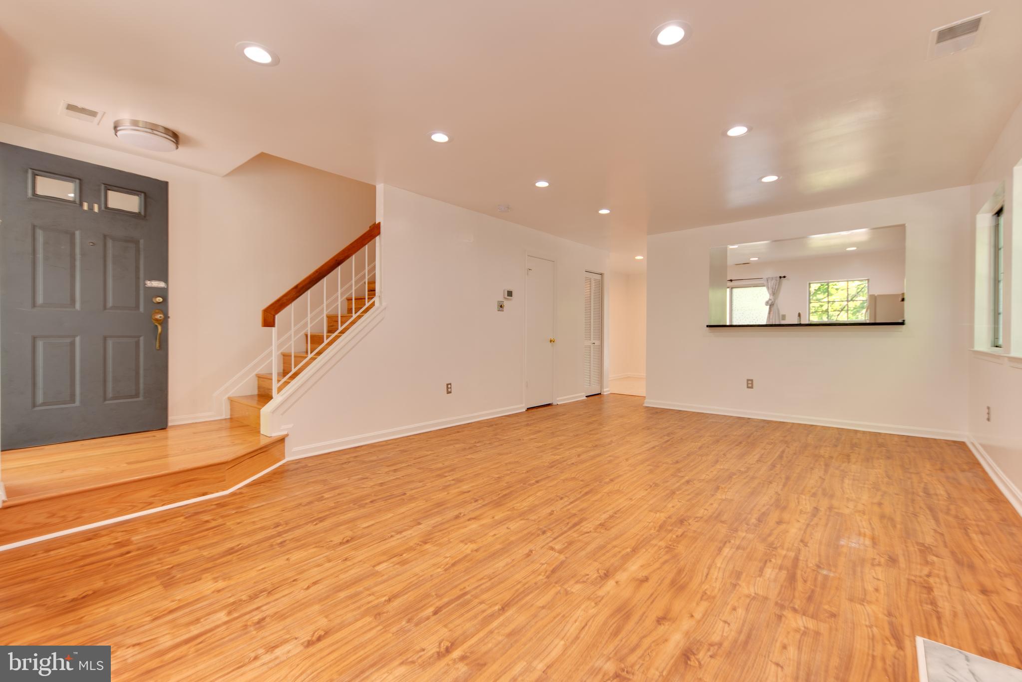 DORSEY HALL - Residential