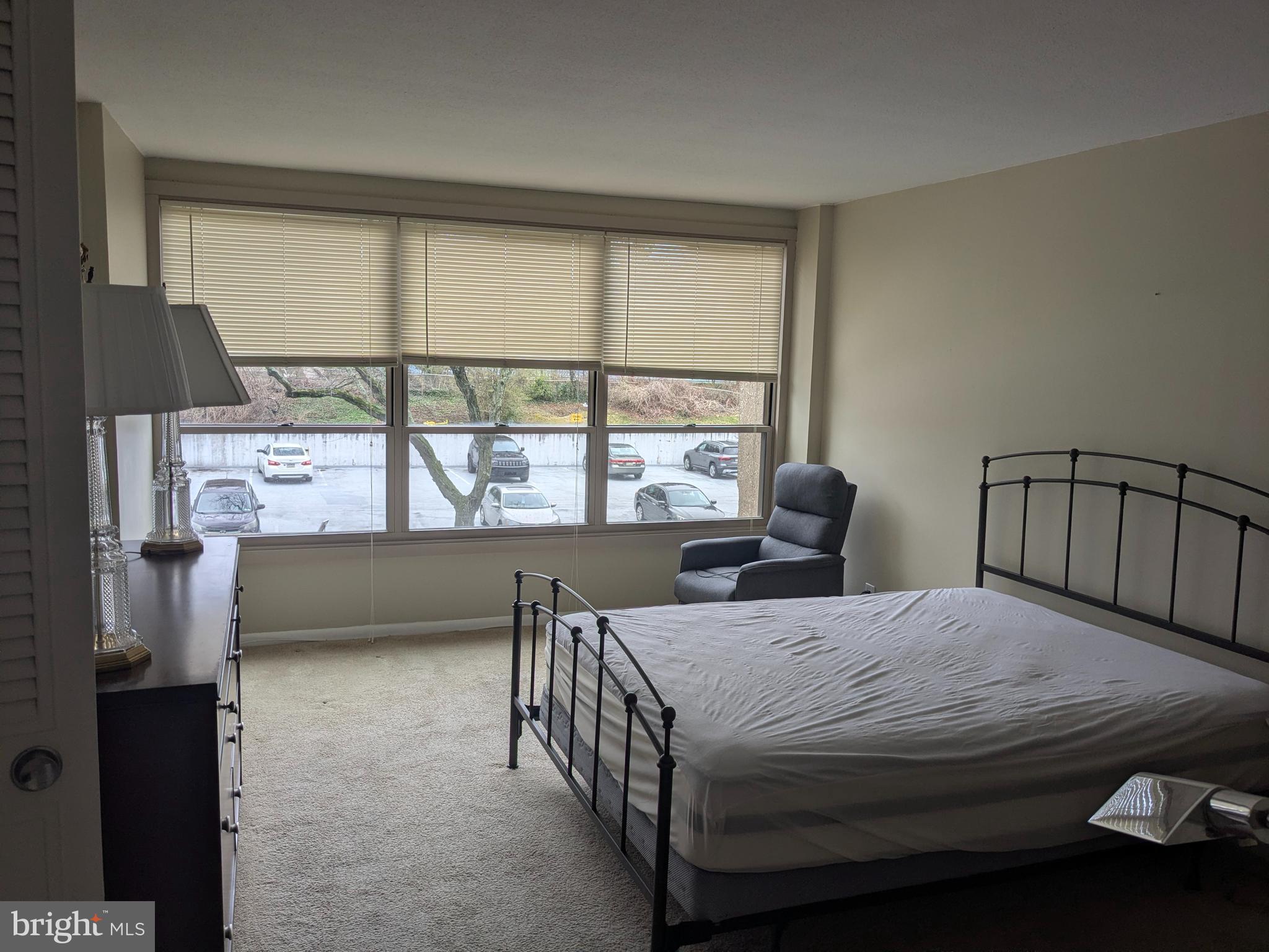 GREEN HILL - Residential