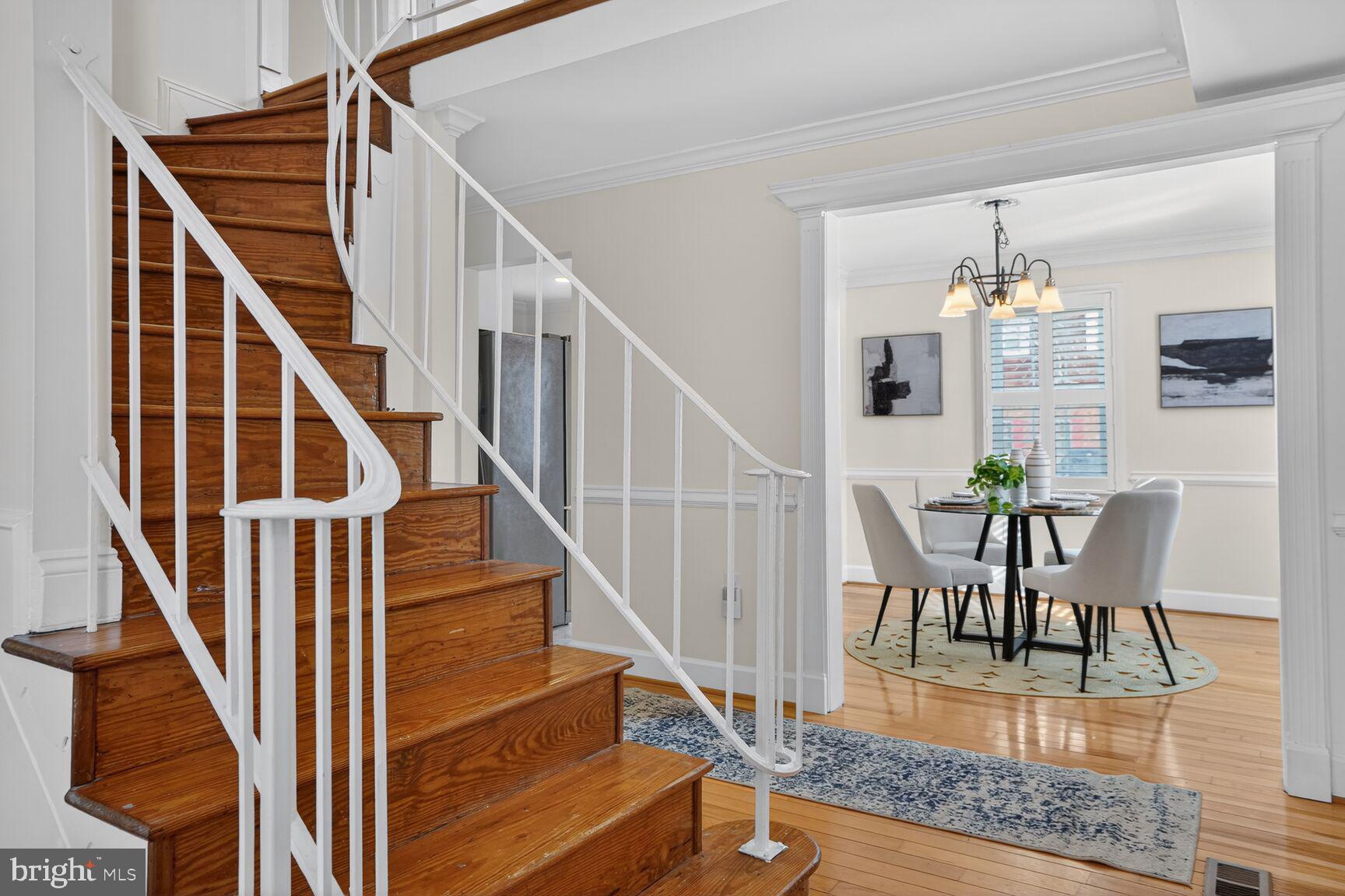 HERITAGE SQUARE - Residential