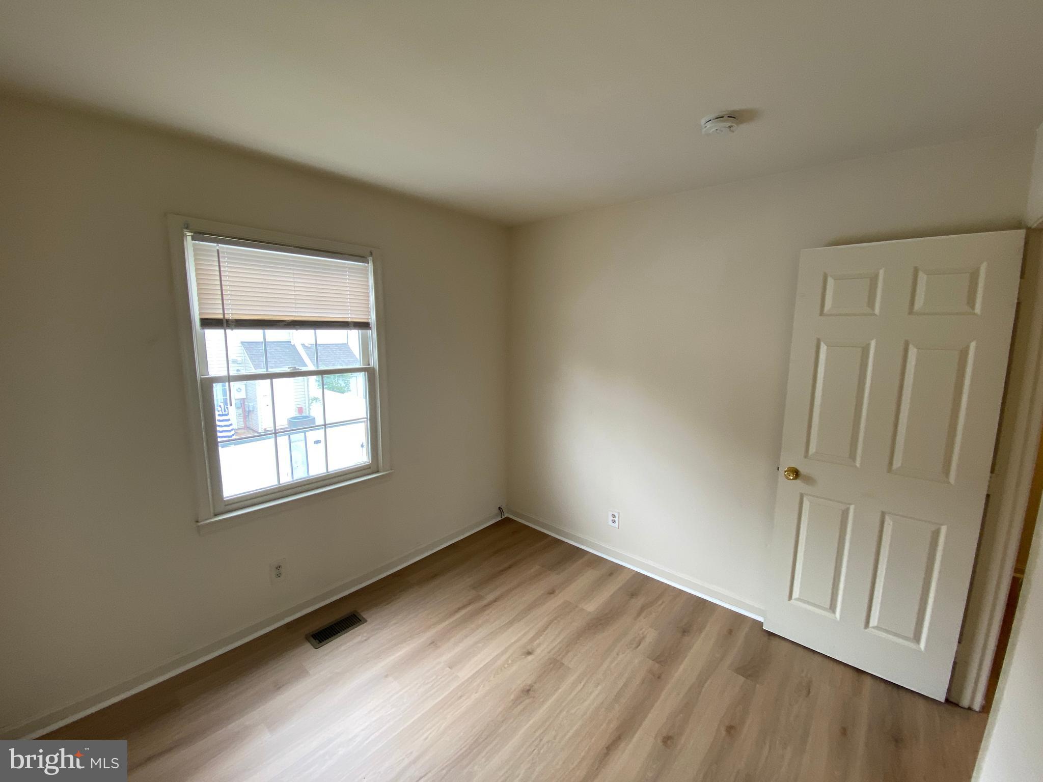 STAFFORD MEADOWS - Residential Lease