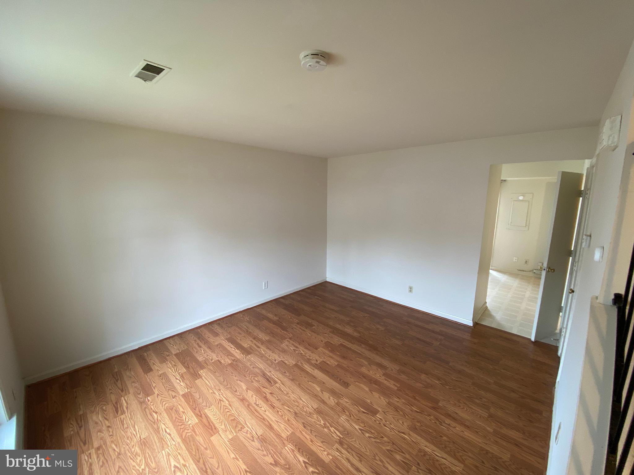 STAFFORD MEADOWS - Residential Lease