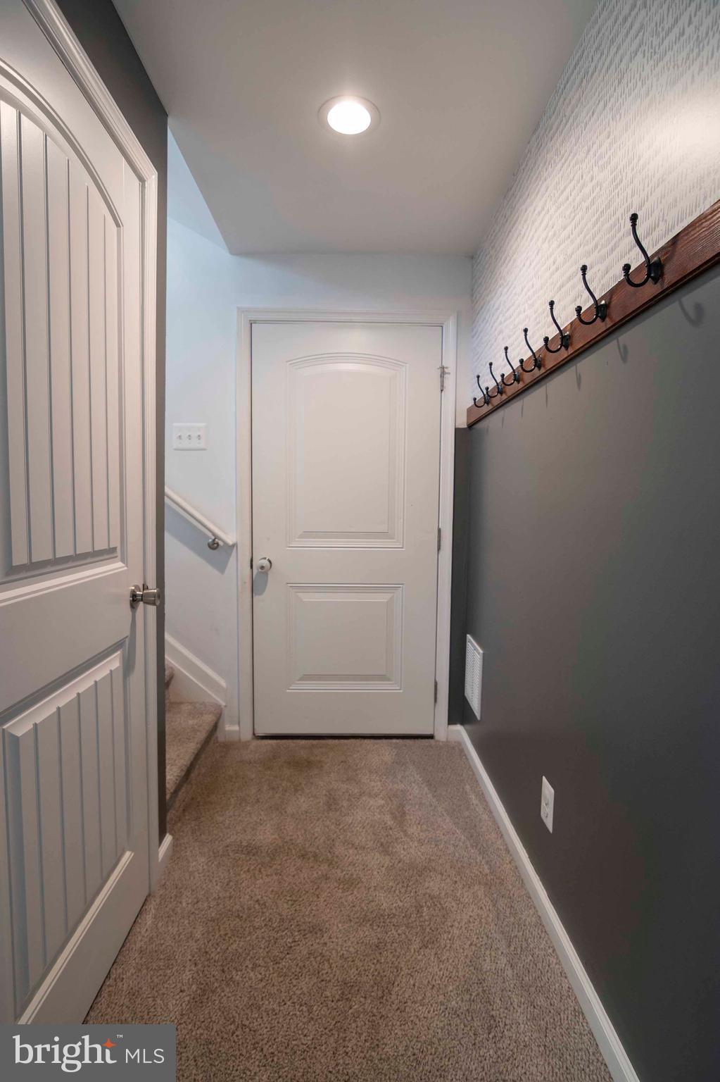 HOLLY HILL - Residential