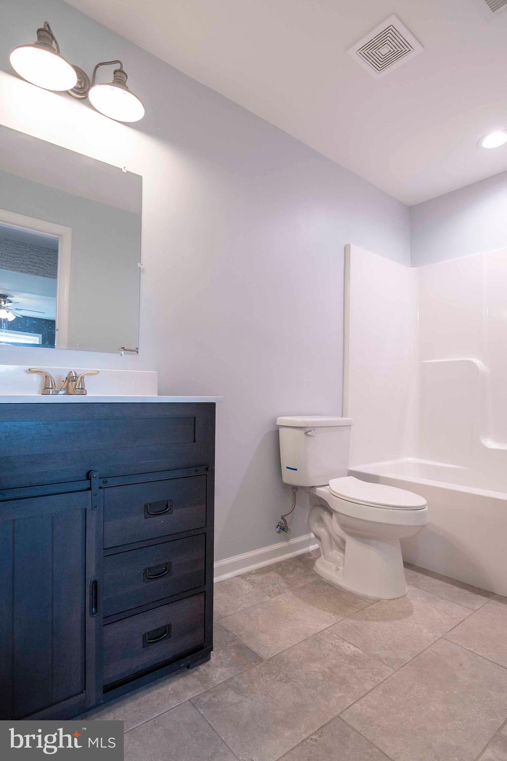 HOLLY HILL - Residential