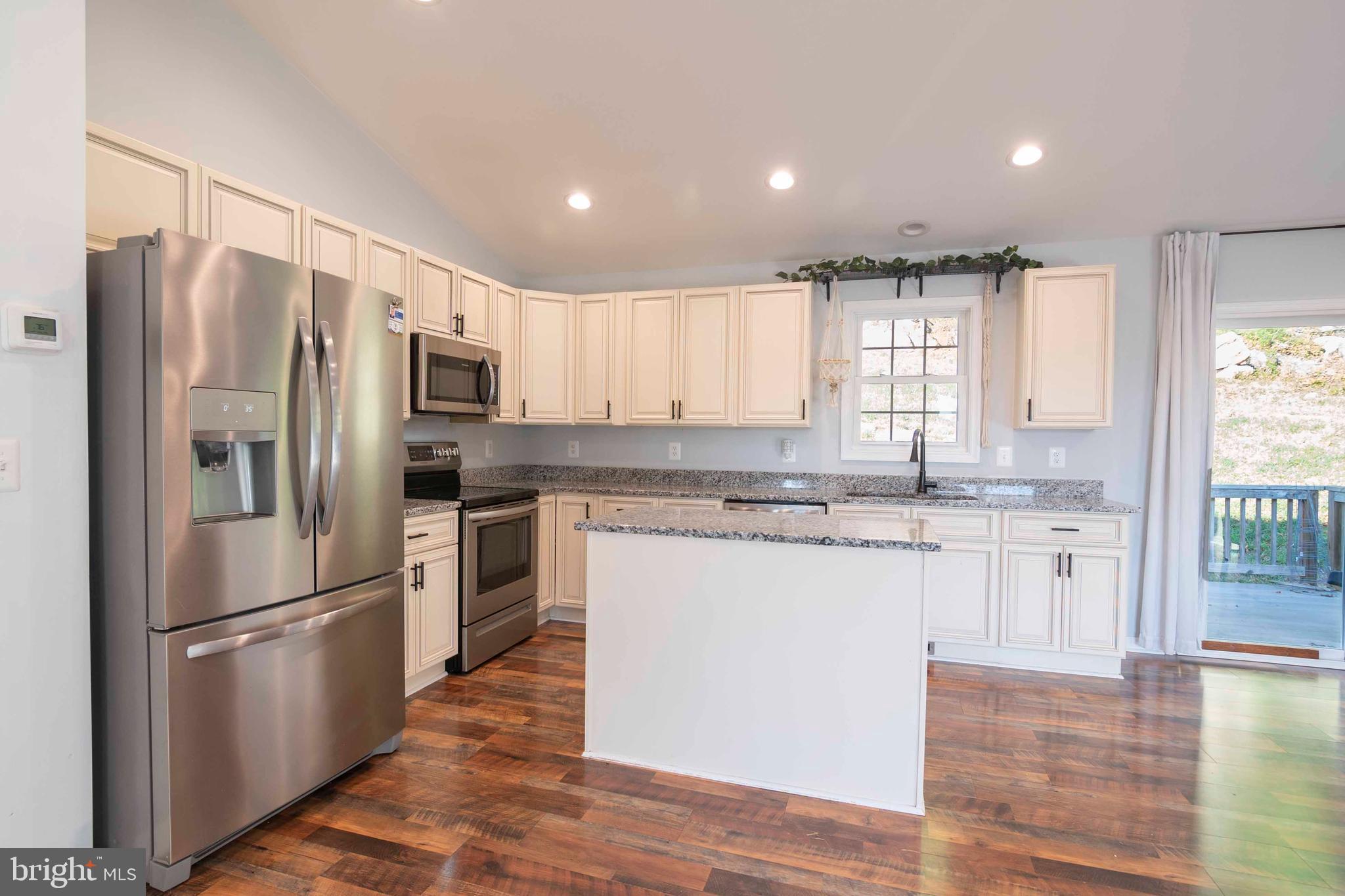 HOLLY HILL - Residential