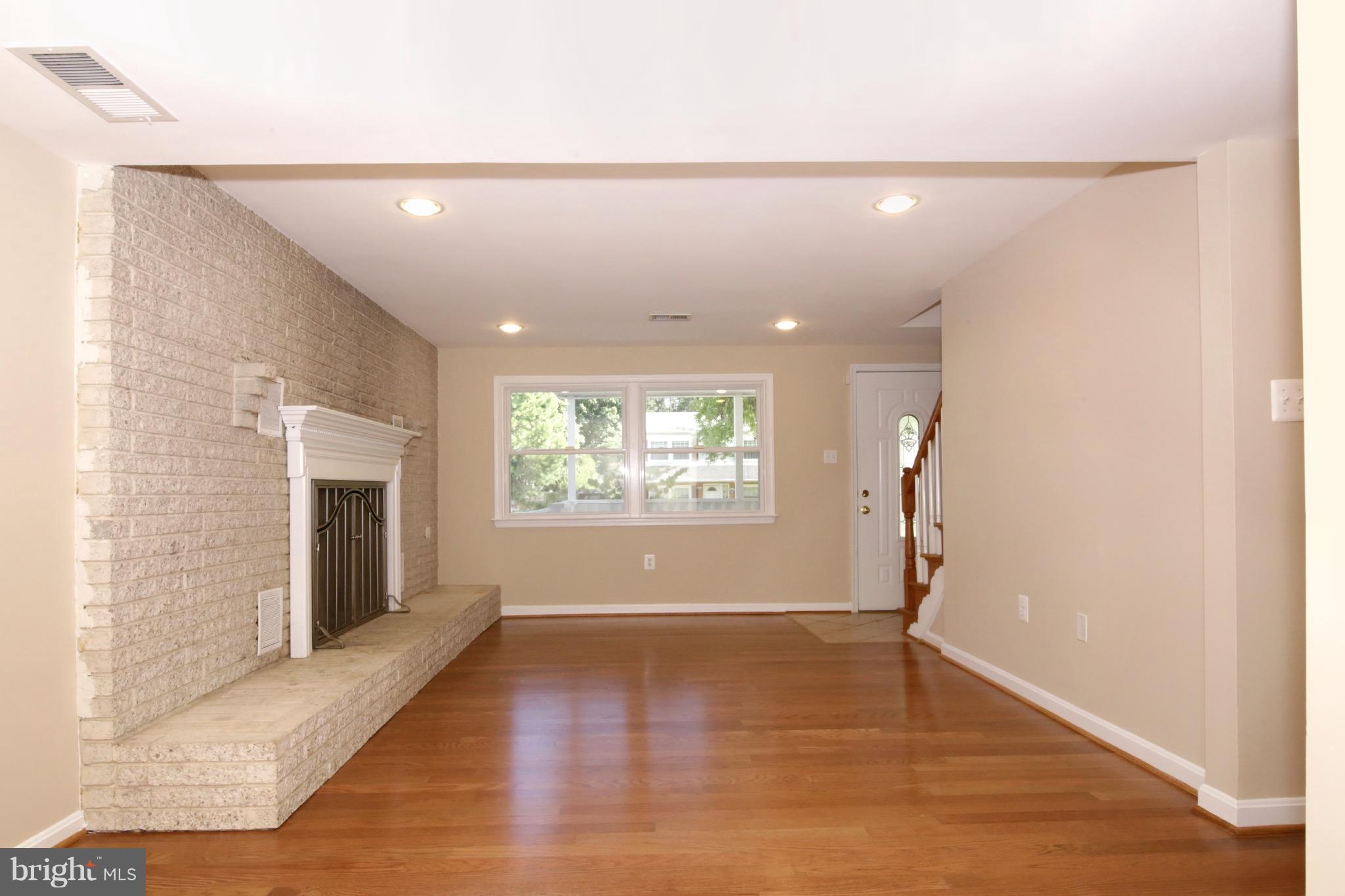 DALE CITY - Residential