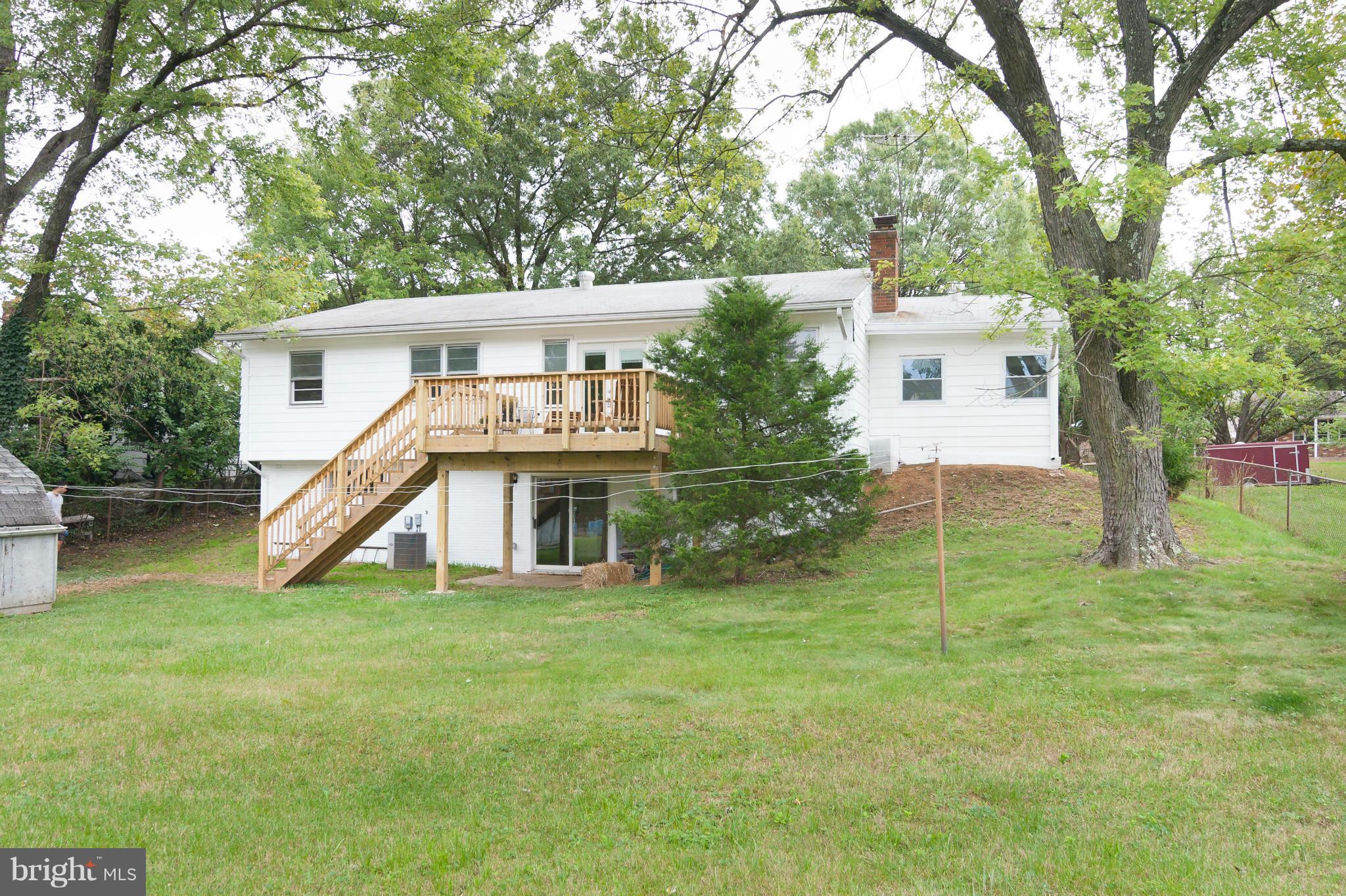 WADE-MAR ESTATES - Residential