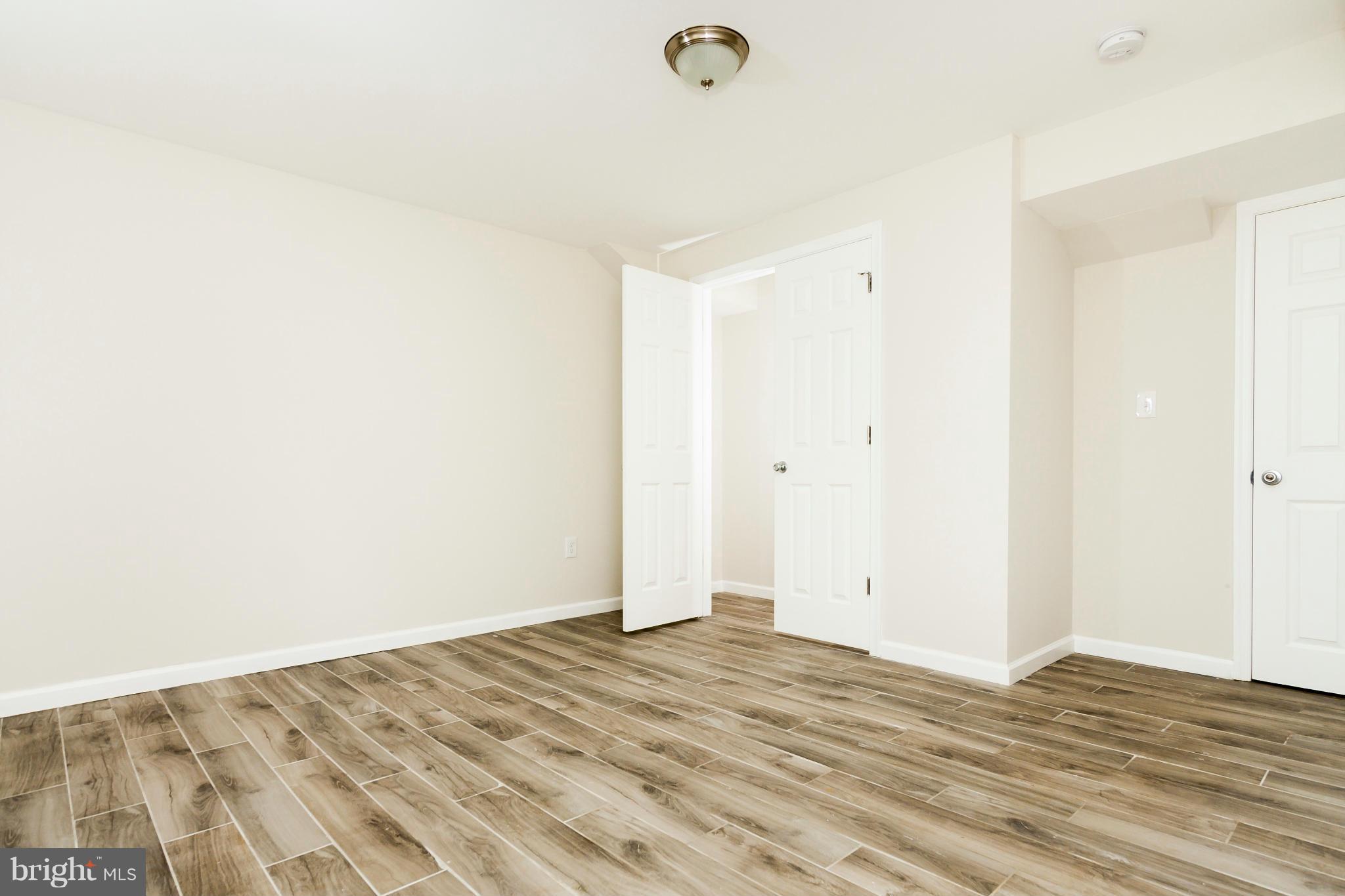 WADE-MAR ESTATES - Residential