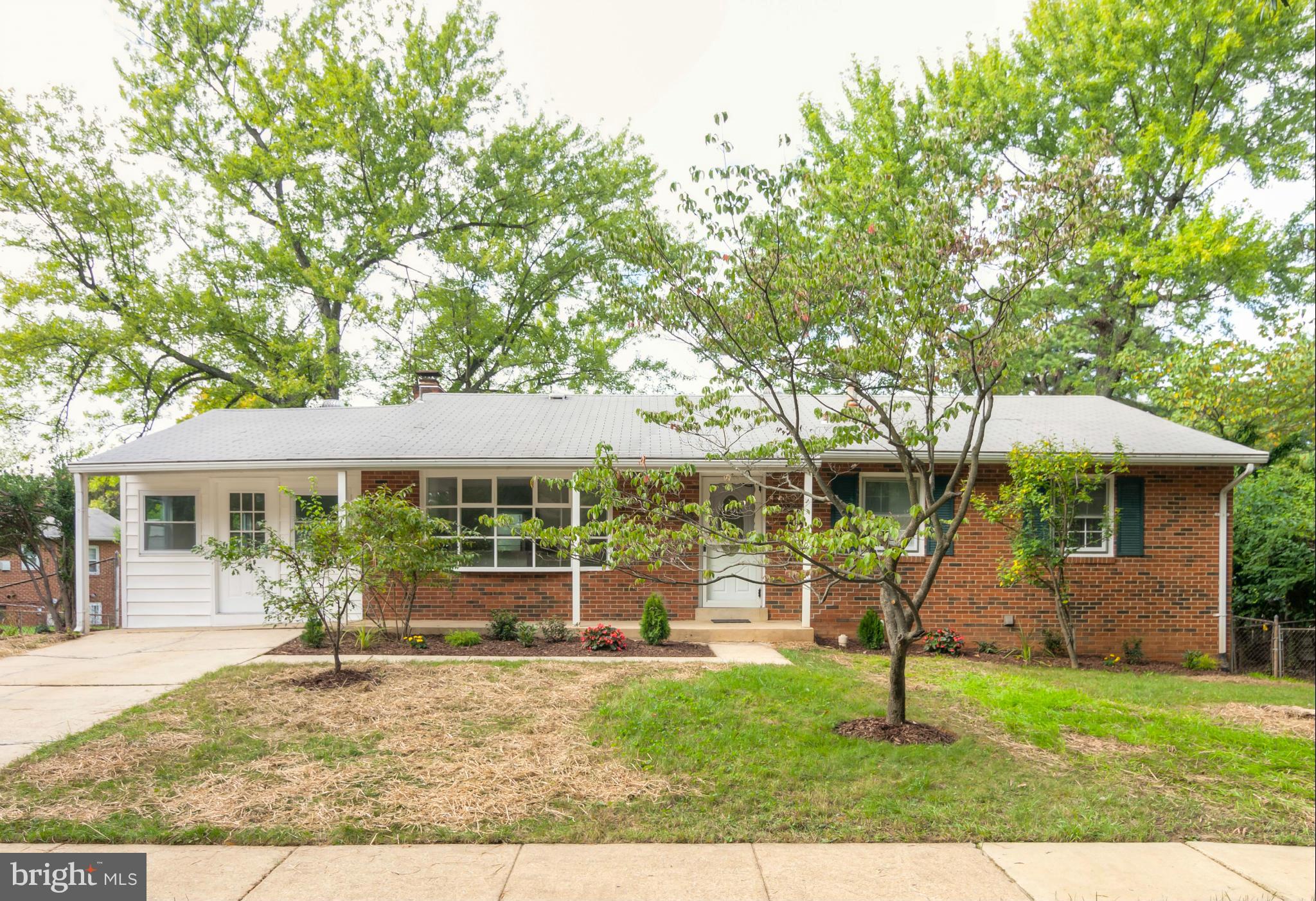 WADE-MAR ESTATES - Residential