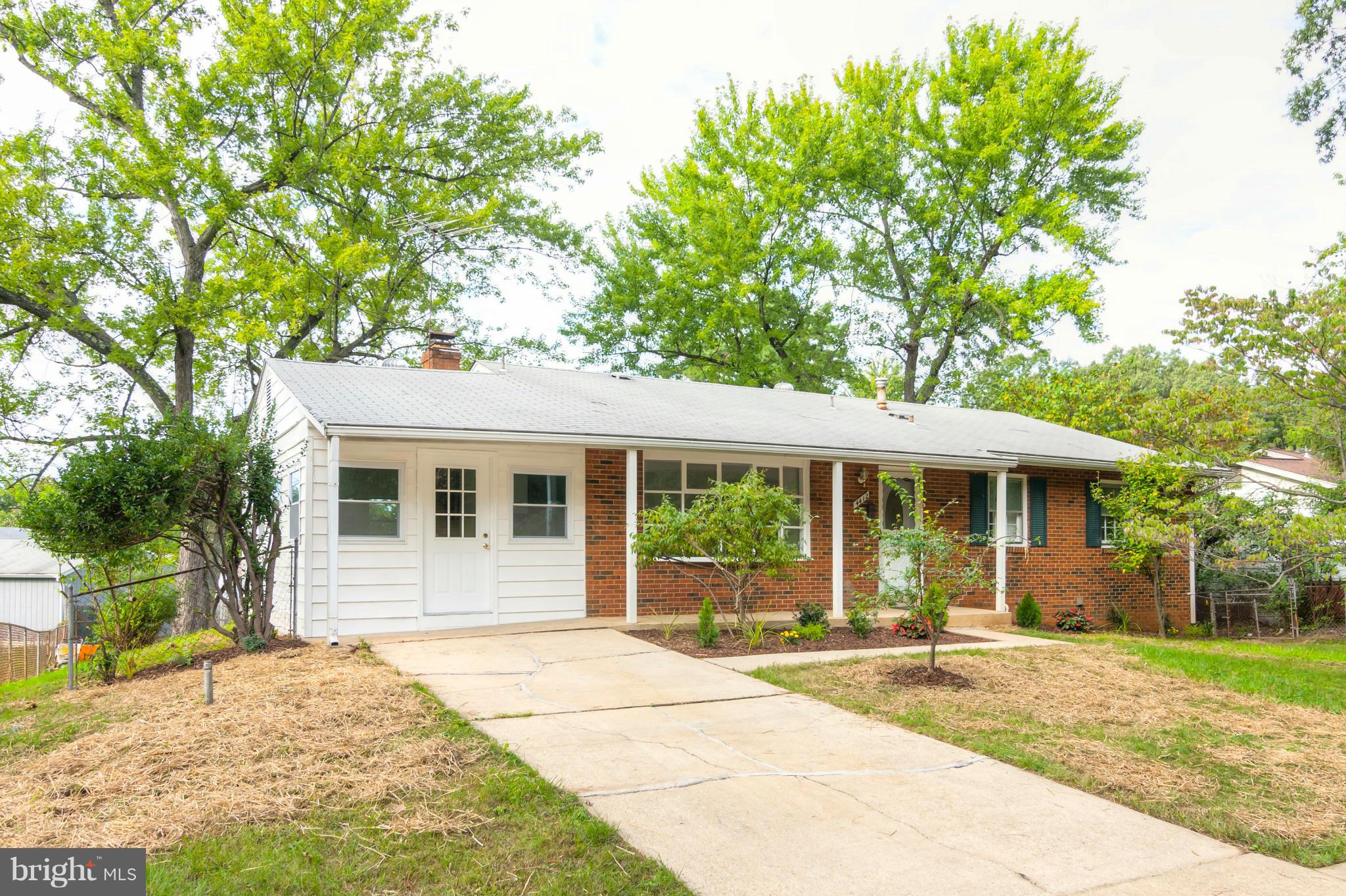 WADE-MAR ESTATES - Residential