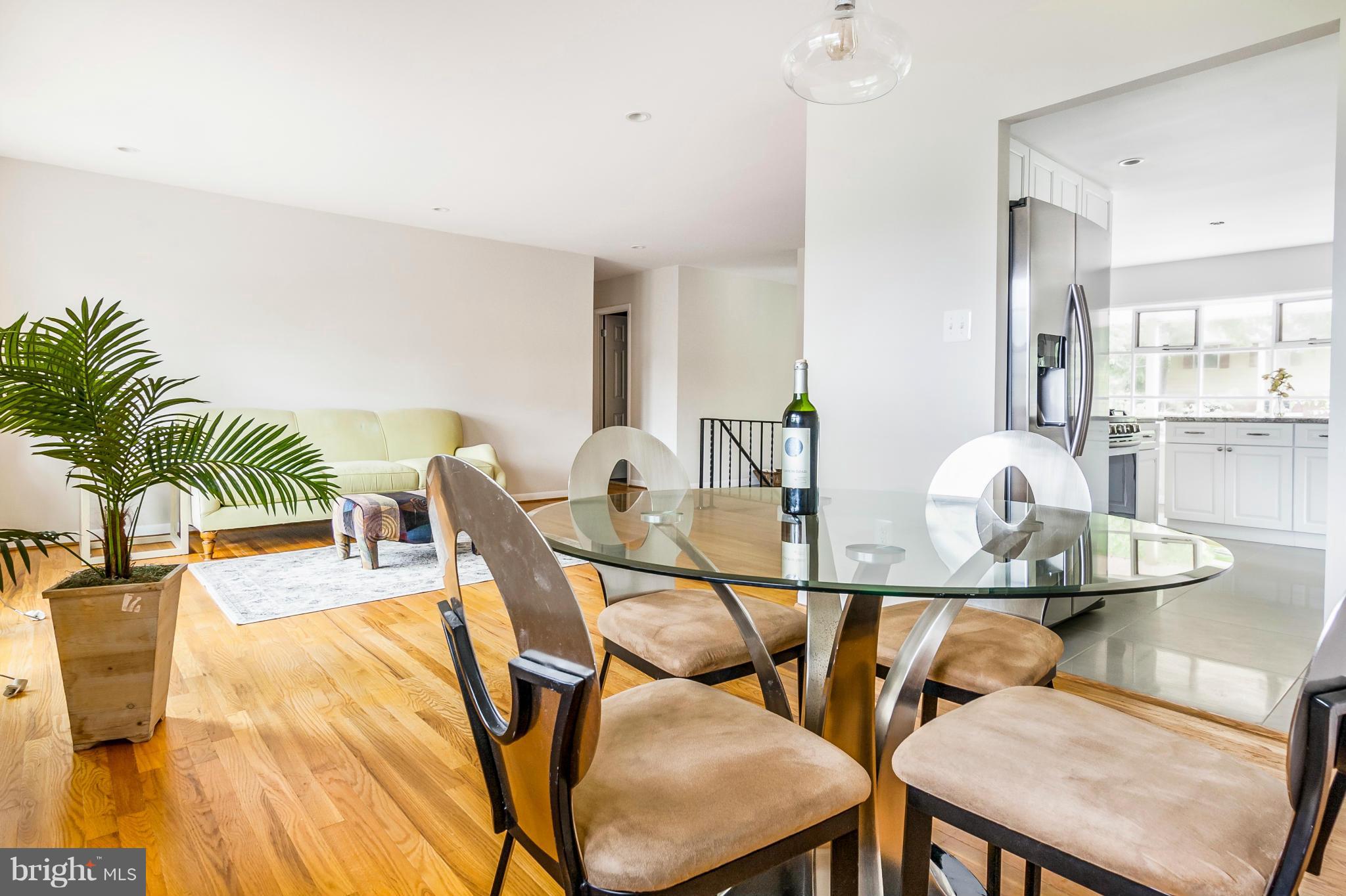 WADE-MAR ESTATES - Residential