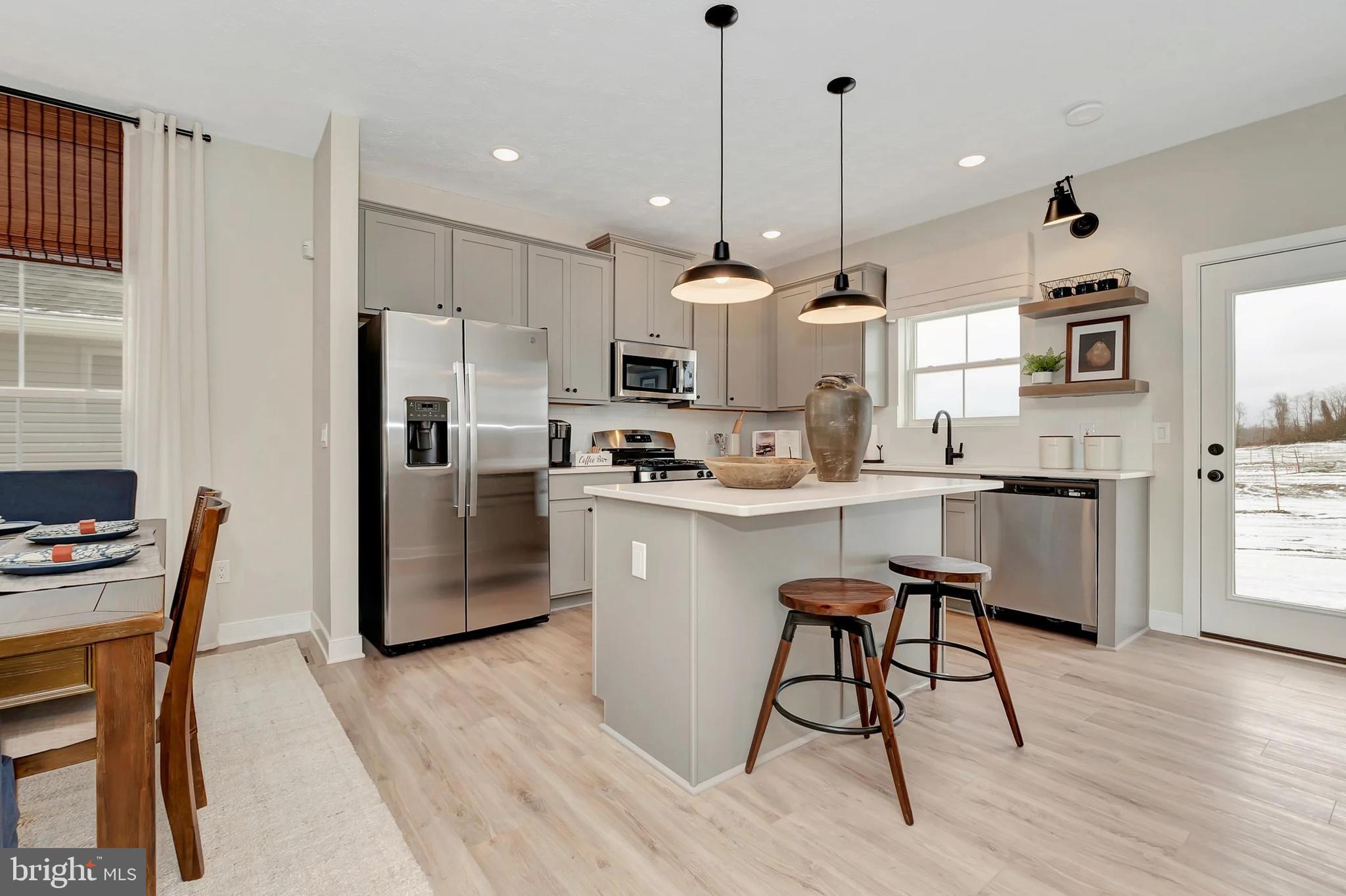 LIBERTY RUN - Residential