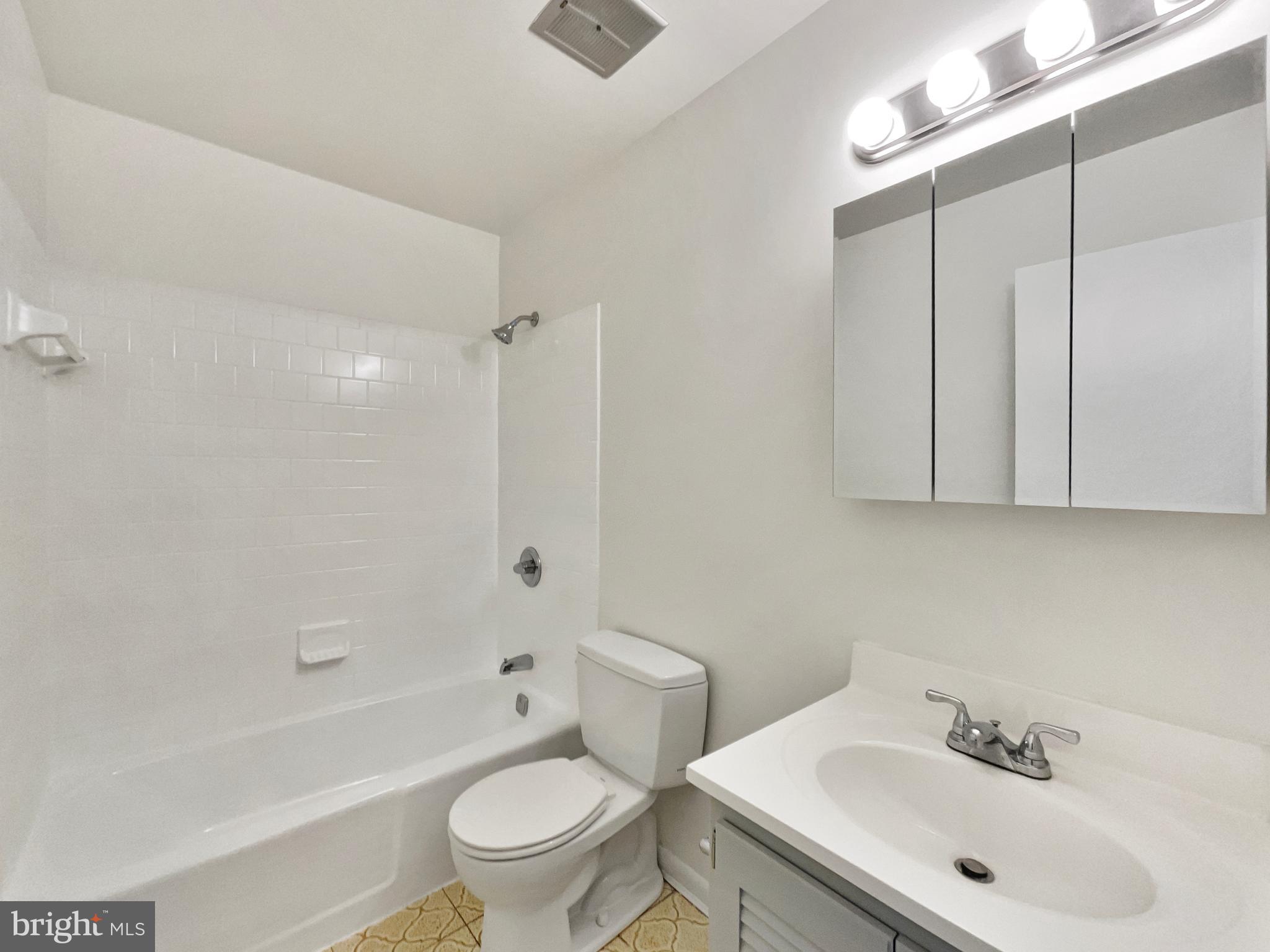 GARDENS OF CRESTWOOD VILLAGE - Residential