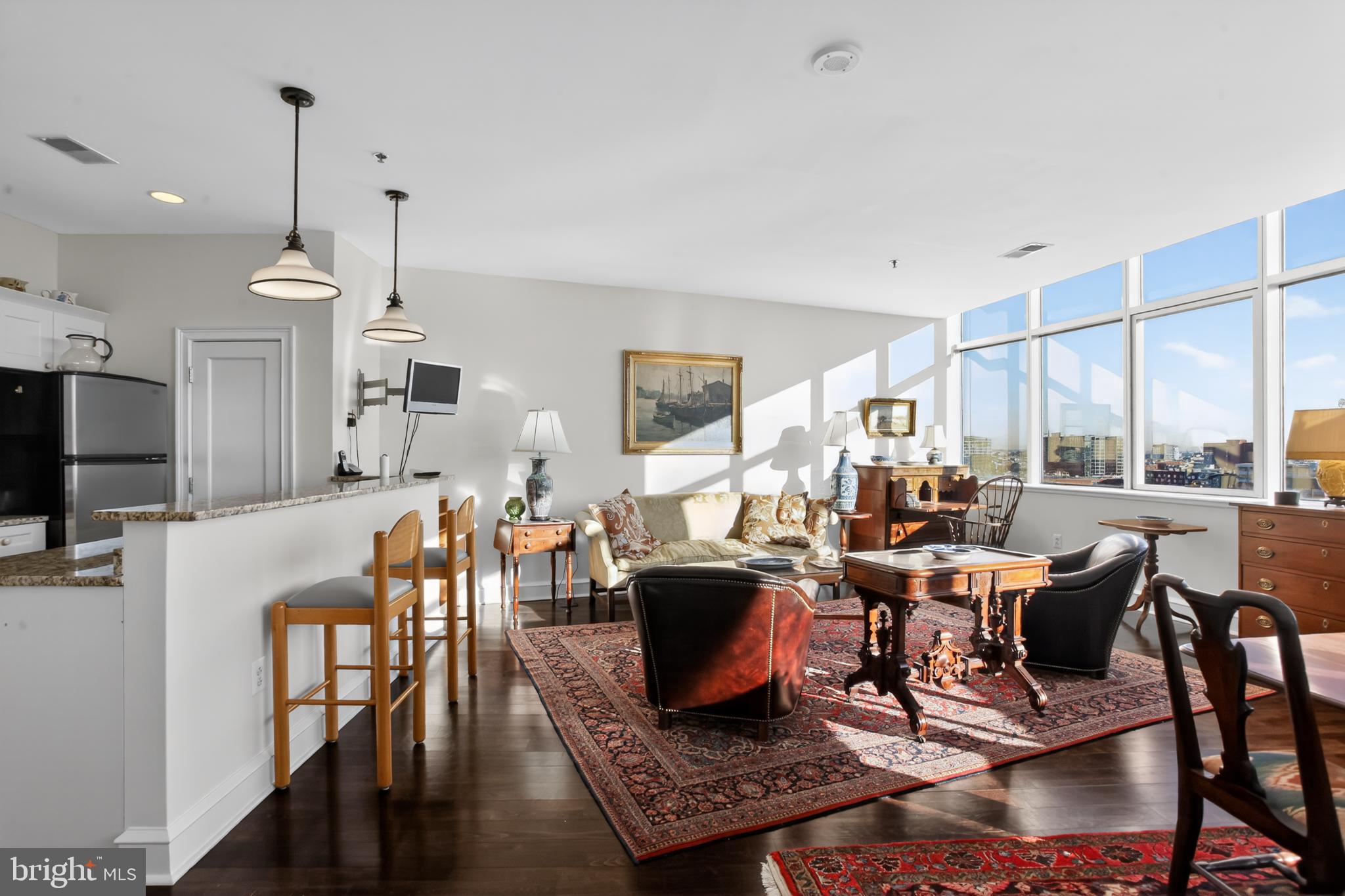 OLD CITY - Residential