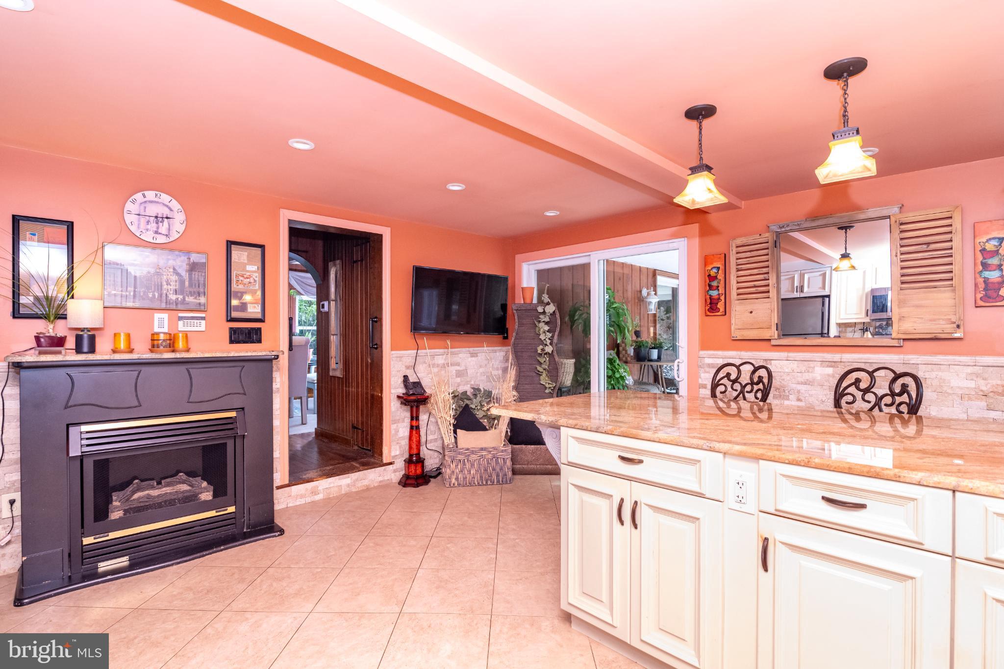 253 HOPEWELL ROAD