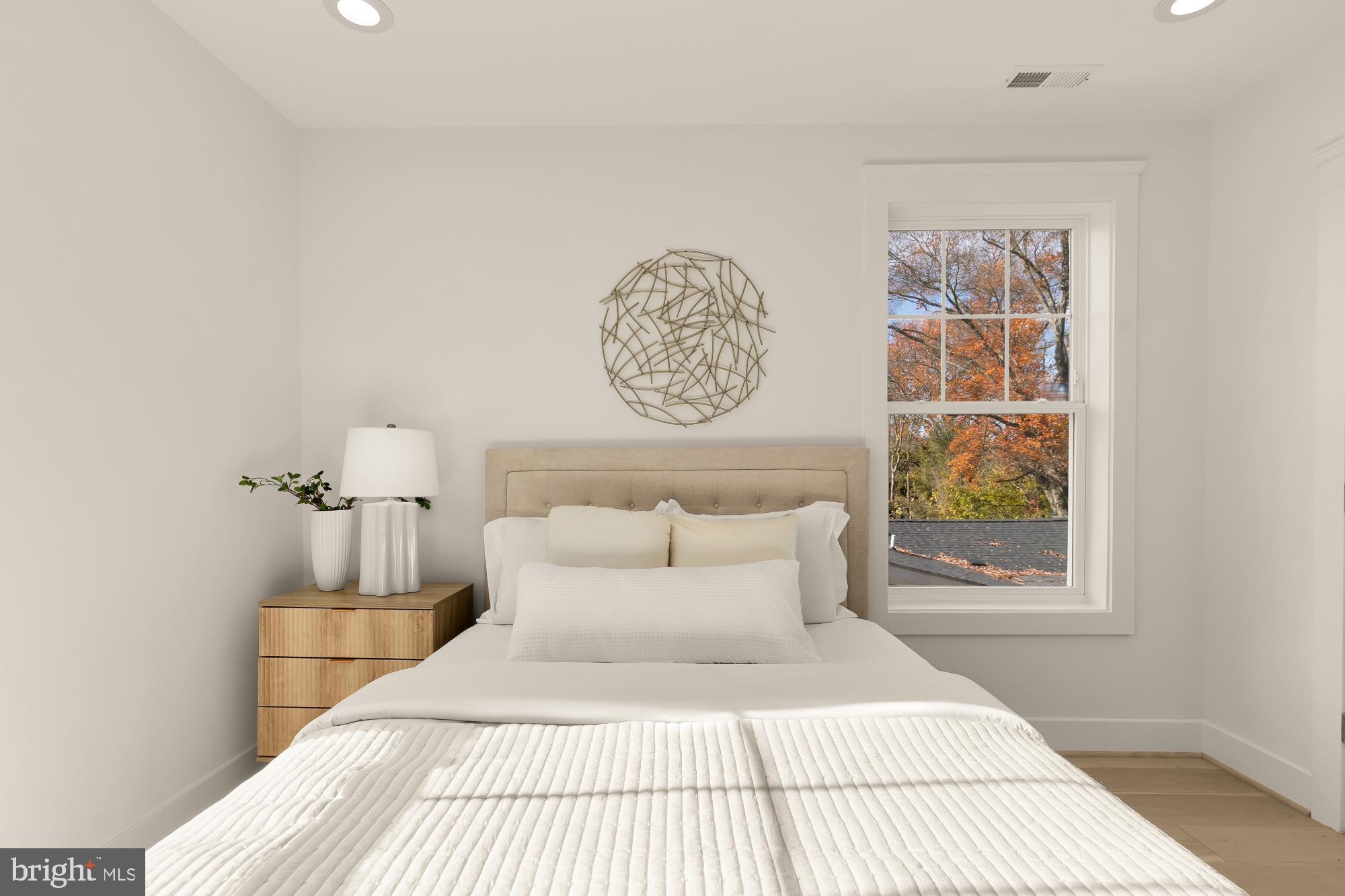 ROCK CREEK PALISADES - Residential