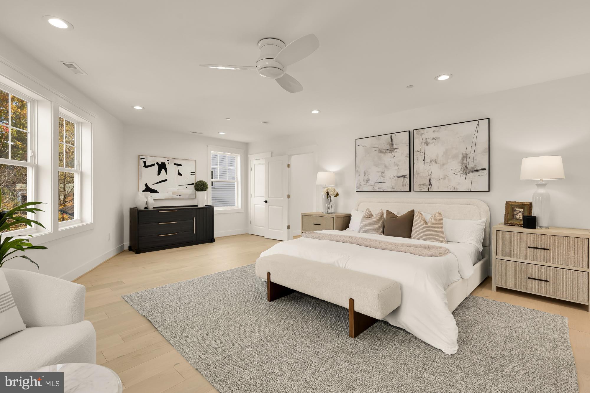 ROCK CREEK PALISADES - Residential