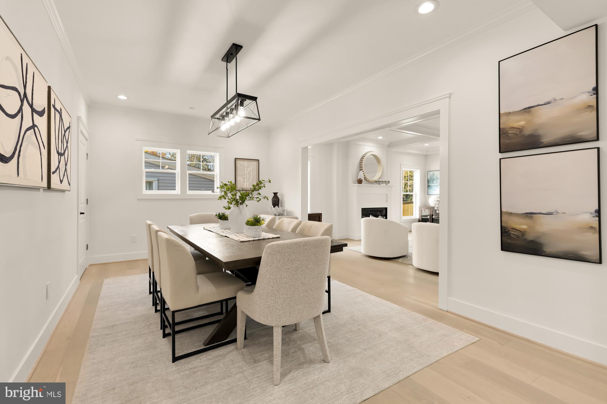 ROCK CREEK PALISADES - Residential