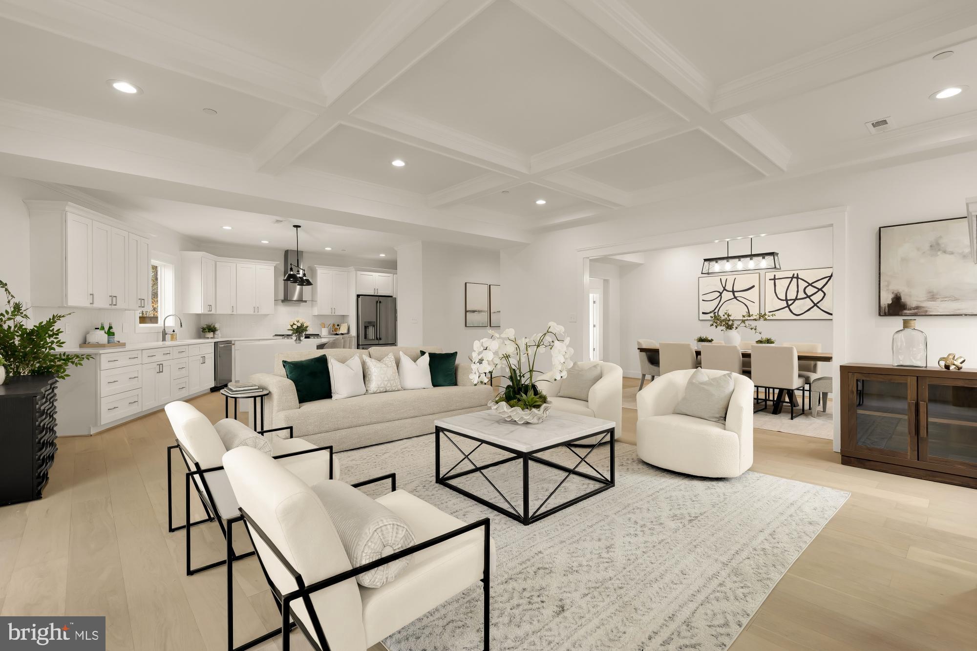 ROCK CREEK PALISADES - Residential