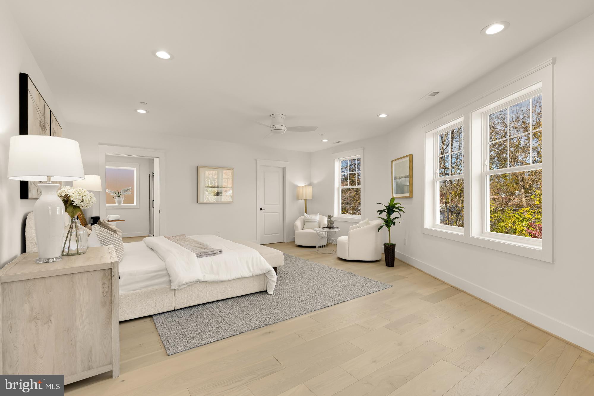 ROCK CREEK PALISADES - Residential