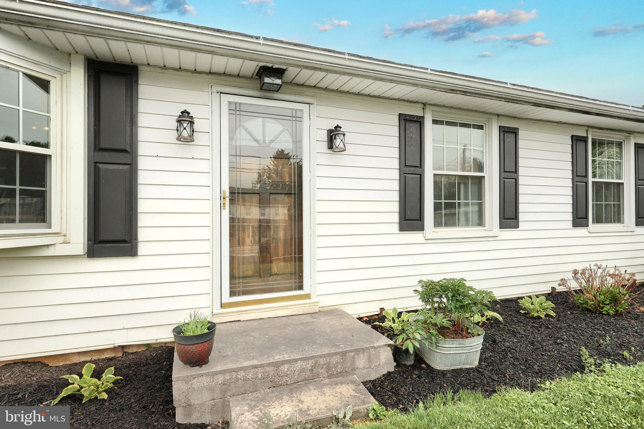 1302 DELTA ROAD