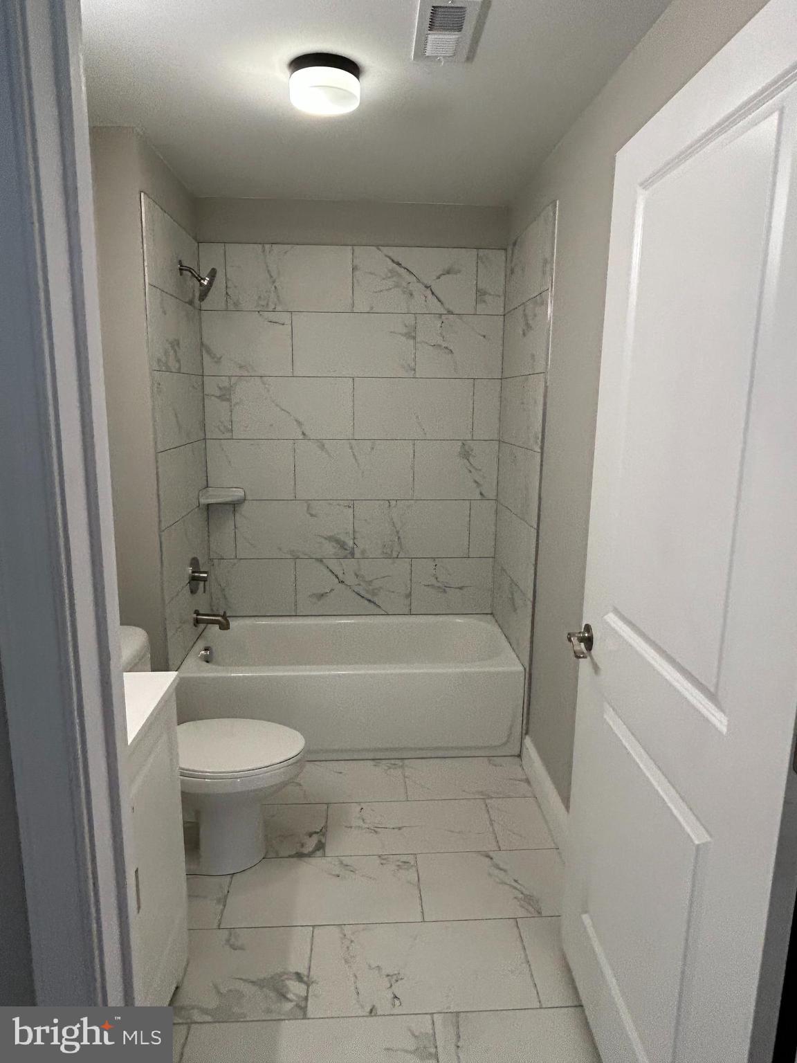 CENTRAL BUSINESS DISTRICT - Residential Lease