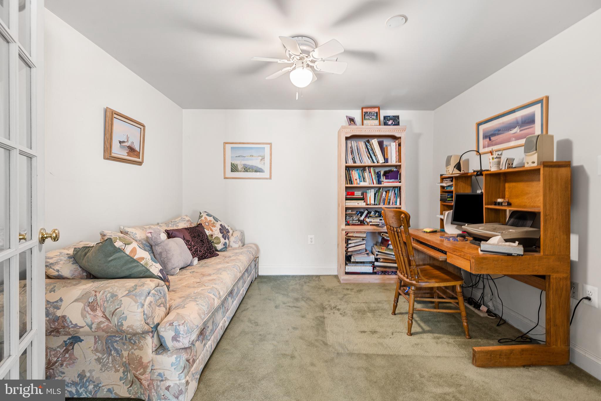 DEER POINTE - Residential