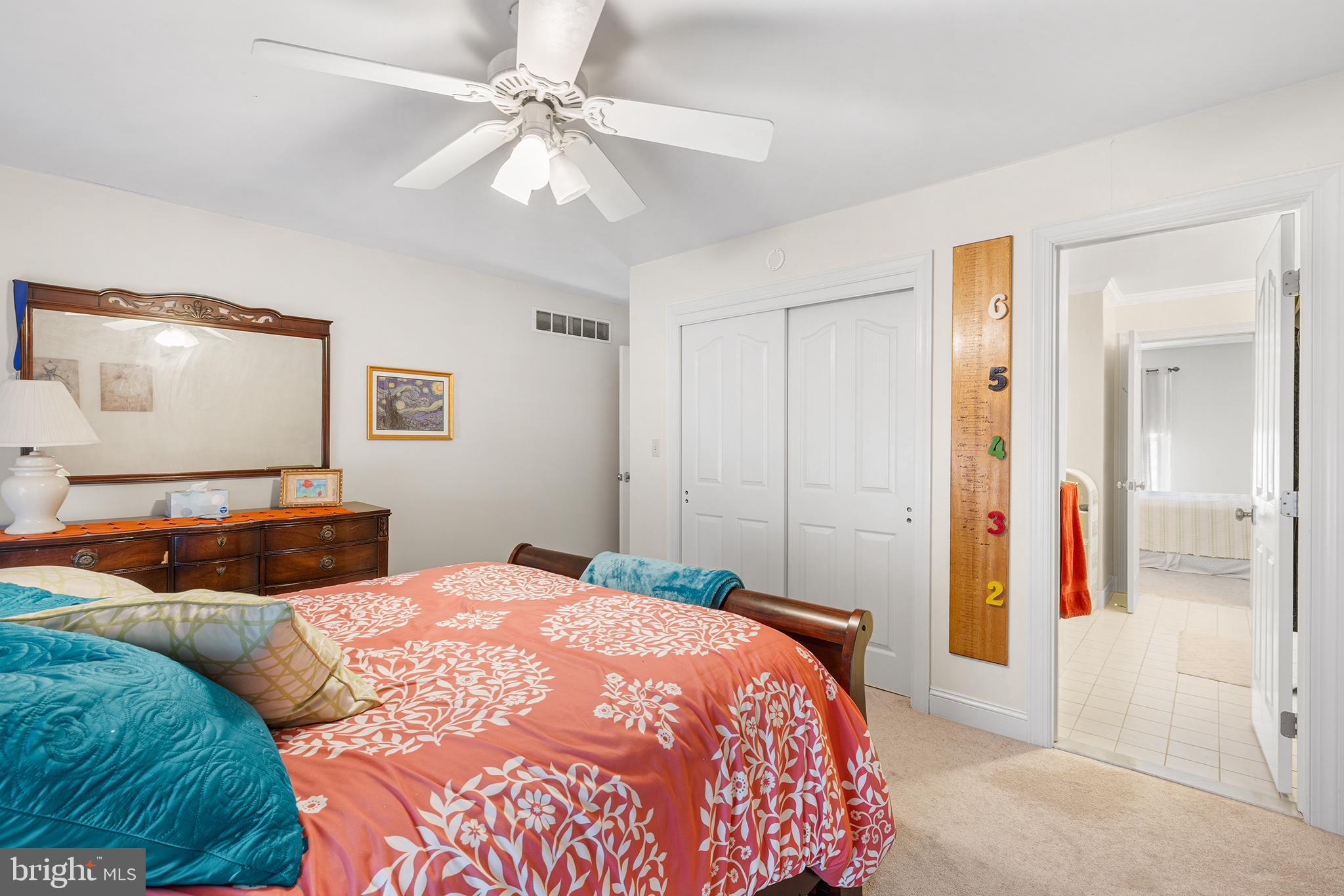 DEER POINTE - Residential