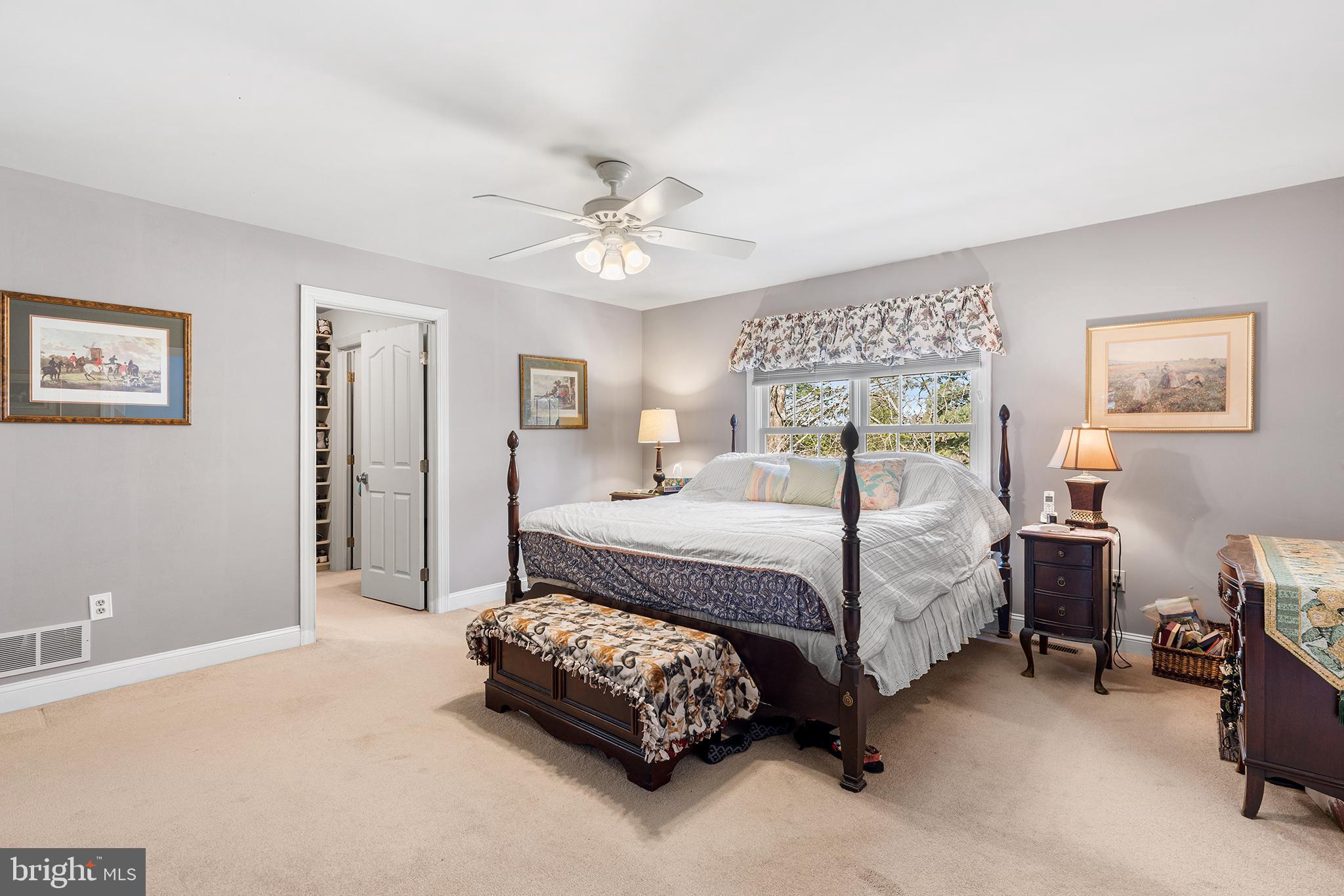 DEER POINTE - Residential